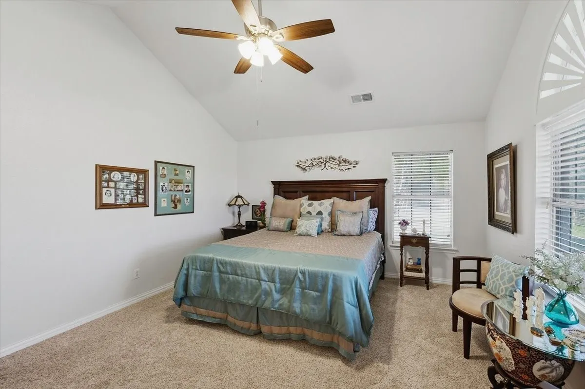 Condominium For Sale in Tarrant County , 6153 Welden Court, Fort Worth, Texas 76132, 2 Bedroom, 2 Bathroom, 2 Garage spaces, 1,579 Sqft, built in 1998, mls#21380734, Real Estate Agent in Fort Worth, Homes For Sale in Tarrant county, Homes For Sale in Fort Worth, Realtor in Fort Worth Texas, Real Estate Brokerage Independent Realty Texas, Luminita Cordes Realtor