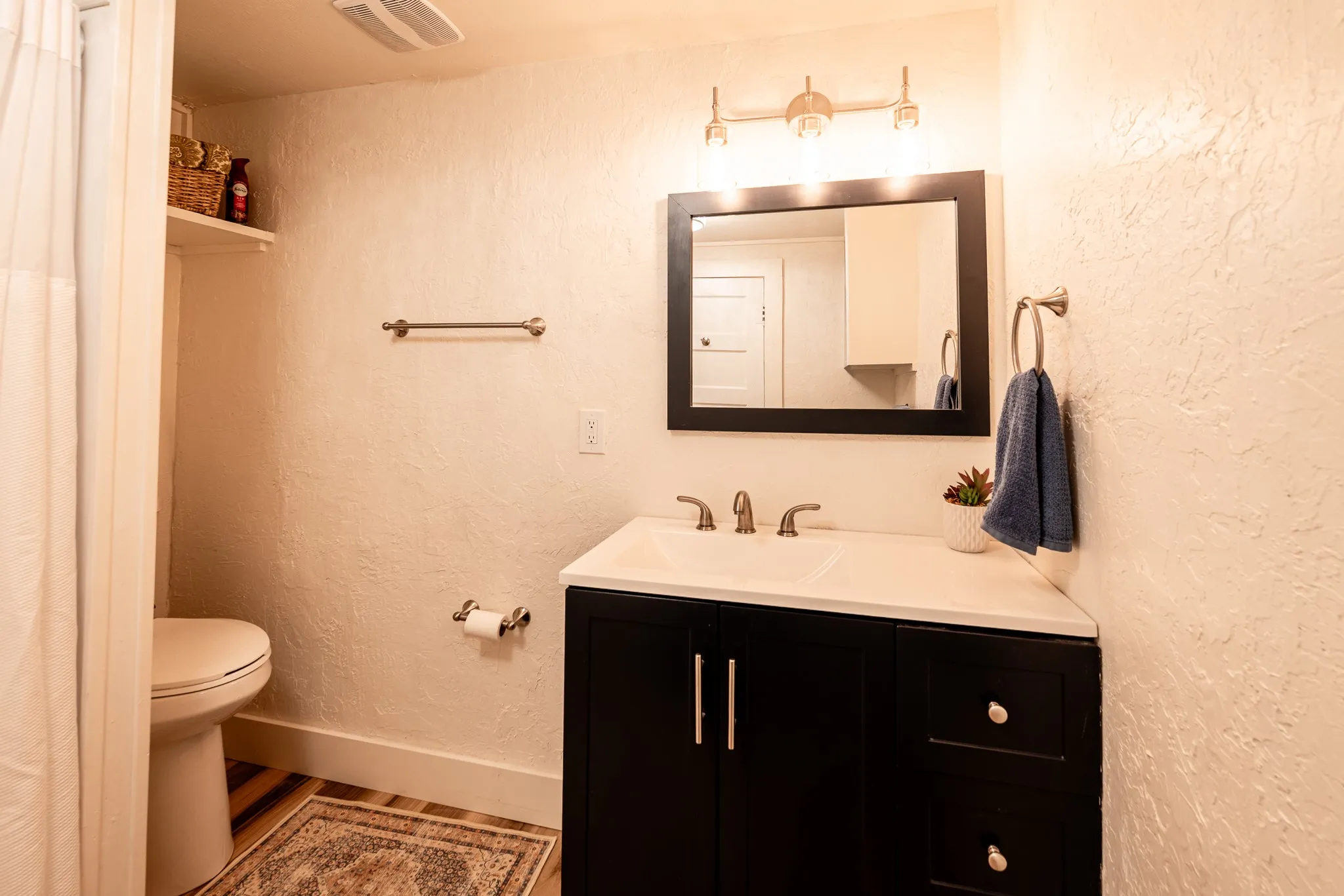 Single Family Residence For Sale in Callahan County , 801 N Avenue A, Cross Plains, Texas 76443, 2 Bedroom, 1 Bathroom, Garage spaces, 969 Sqft, built in 1920, mls#21380852, Real Estate Agent in Cross Plains, Homes For Sale in Callahan county, Homes For Sale in Cross Plains, Realtor in Cross Plains Texas, Real Estate Brokerage Independent Realty Texas, Luminita Cordes Realtor