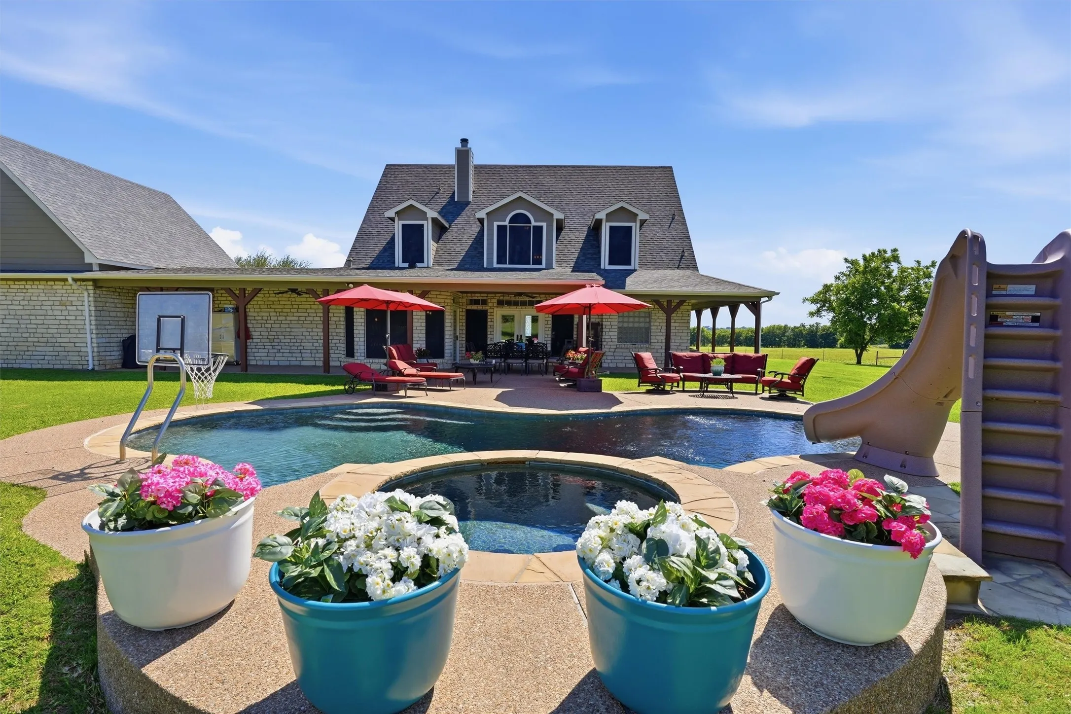 Single Family Residence For Sale in Johnson County , 8649 River Hills Road, Godley, Texas 76044, 4 Bedroom, 4 Bathroom, 2 Garage spaces, 3,846 Sqft, built in 1997, mls#21381028, Real Estate Agent in Godley, Homes For Sale in Johnson county, Homes For Sale in Godley, Realtor in Godley Texas, Real Estate Brokerage Independent Realty Texas, Luminita Cordes Realtor