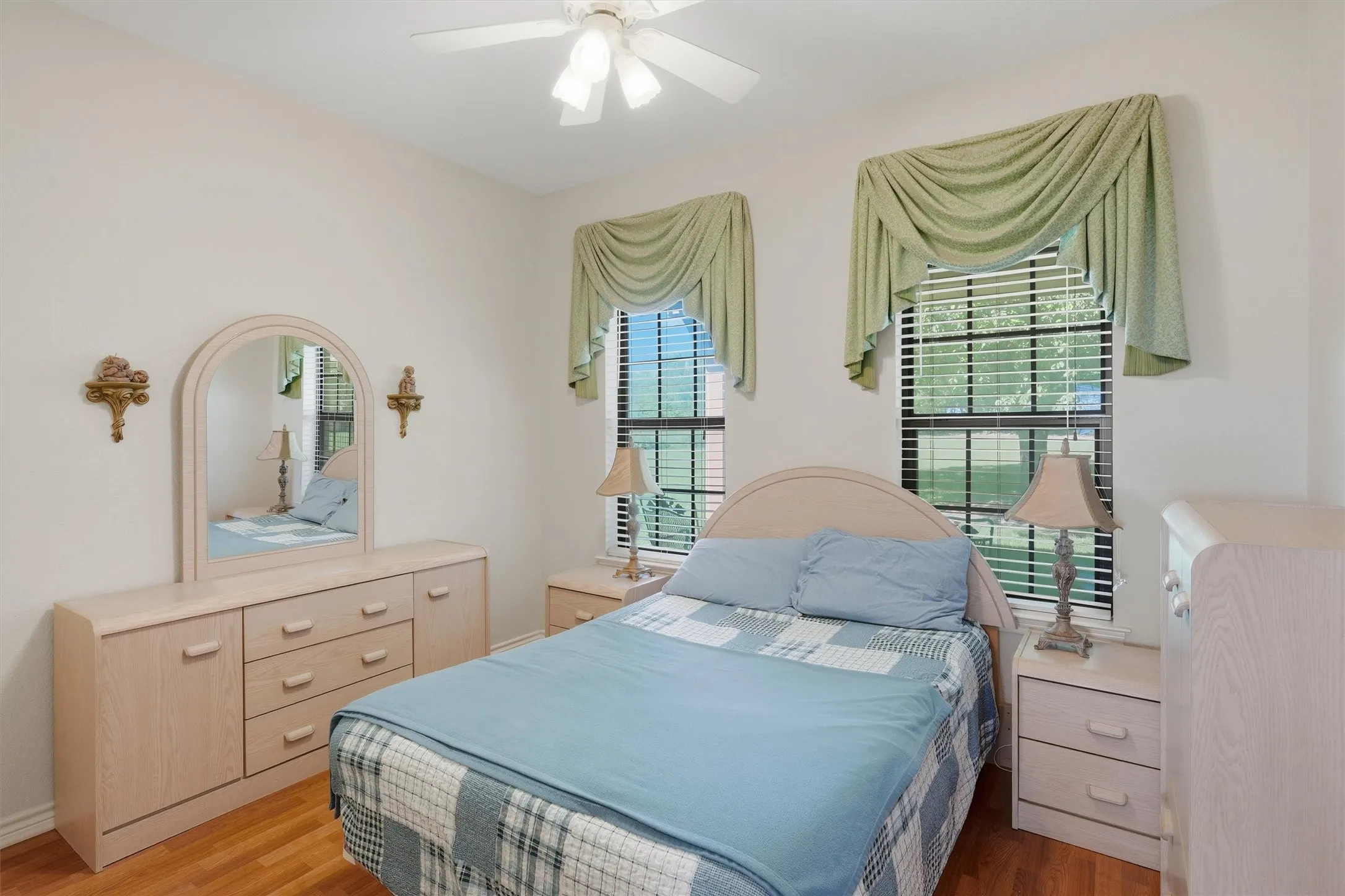 Single Family Residence For Sale in Johnson County , 8649 River Hills Road, Godley, Texas 76044, 4 Bedroom, 4 Bathroom, 2 Garage spaces, 3,846 Sqft, built in 1997, mls#21381028, Real Estate Agent in Godley, Homes For Sale in Johnson county, Homes For Sale in Godley, Realtor in Godley Texas, Real Estate Brokerage Independent Realty Texas, Luminita Cordes Realtor