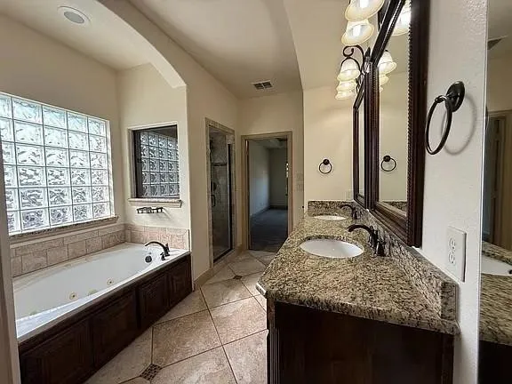 Single Family Residence For Rent in Collin County , 9001 Blue Water Drive, Plano, Texas 75025, 4 Bedroom, 3 Bathroom, 2 Garage spaces, 3,589 Sqft, built in 2015, mls#21383197, Real Estate Agent in Plano, Homes For Rent in Collin county, Homes For Rent in Plano, Realtor in Plano Texas, Real Estate Brokerage Independent Realty Texas, Luminita Cordes Realtor