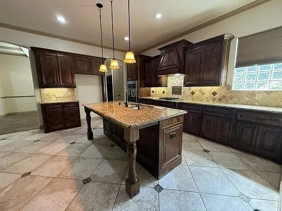 Single Family Residence For Rent in Collin County , 9001 Blue Water Drive, Plano, Texas 75025, 4 Bedroom, 3 Bathroom, 2 Garage spaces, 3,589 Sqft, built in 2015, mls#21383197, Real Estate Agent in Plano, Homes For Rent in Collin county, Homes For Rent in Plano, Realtor in Plano Texas, Real Estate Brokerage Independent Realty Texas, Luminita Cordes Realtor