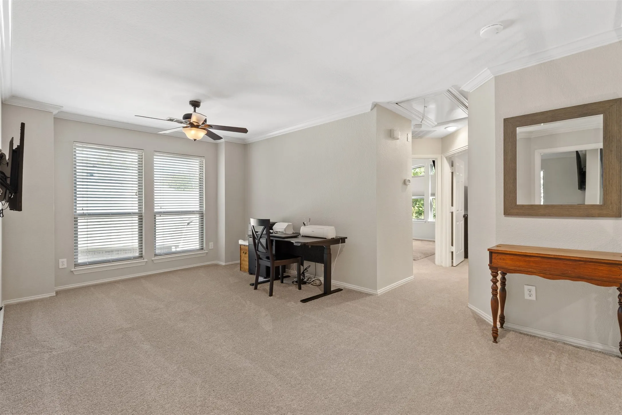 Single Family Residence For Sale in Collin County , 2904 Meadow Glen Drive, Mc Kinney, Texas 75072, 3 Bedroom, 3 Bathroom, 2 Garage spaces, 2,453 Sqft, built in 1994, mls#21383180, Real Estate Agent in Mc Kinney, Homes For Sale in Collin county, Homes For Sale in Mc Kinney, Realtor in Mc Kinney Texas, Real Estate Brokerage Independent Realty Texas, Luminita Cordes Realtor