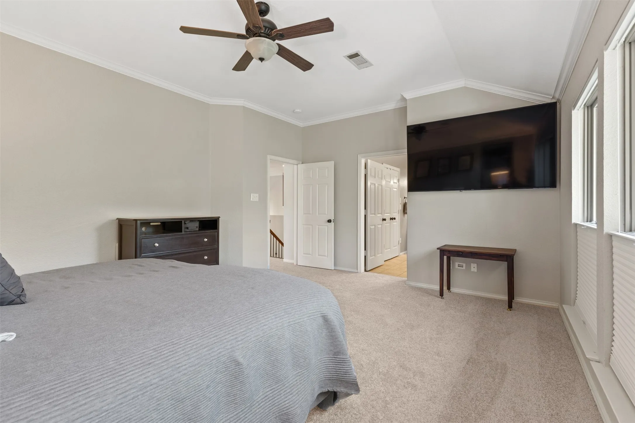 Single Family Residence For Sale in Collin County , 2904 Meadow Glen Drive, Mc Kinney, Texas 75072, 3 Bedroom, 3 Bathroom, 2 Garage spaces, 2,453 Sqft, built in 1994, mls#21383180, Real Estate Agent in Mc Kinney, Homes For Sale in Collin county, Homes For Sale in Mc Kinney, Realtor in Mc Kinney Texas, Real Estate Brokerage Independent Realty Texas, Luminita Cordes Realtor