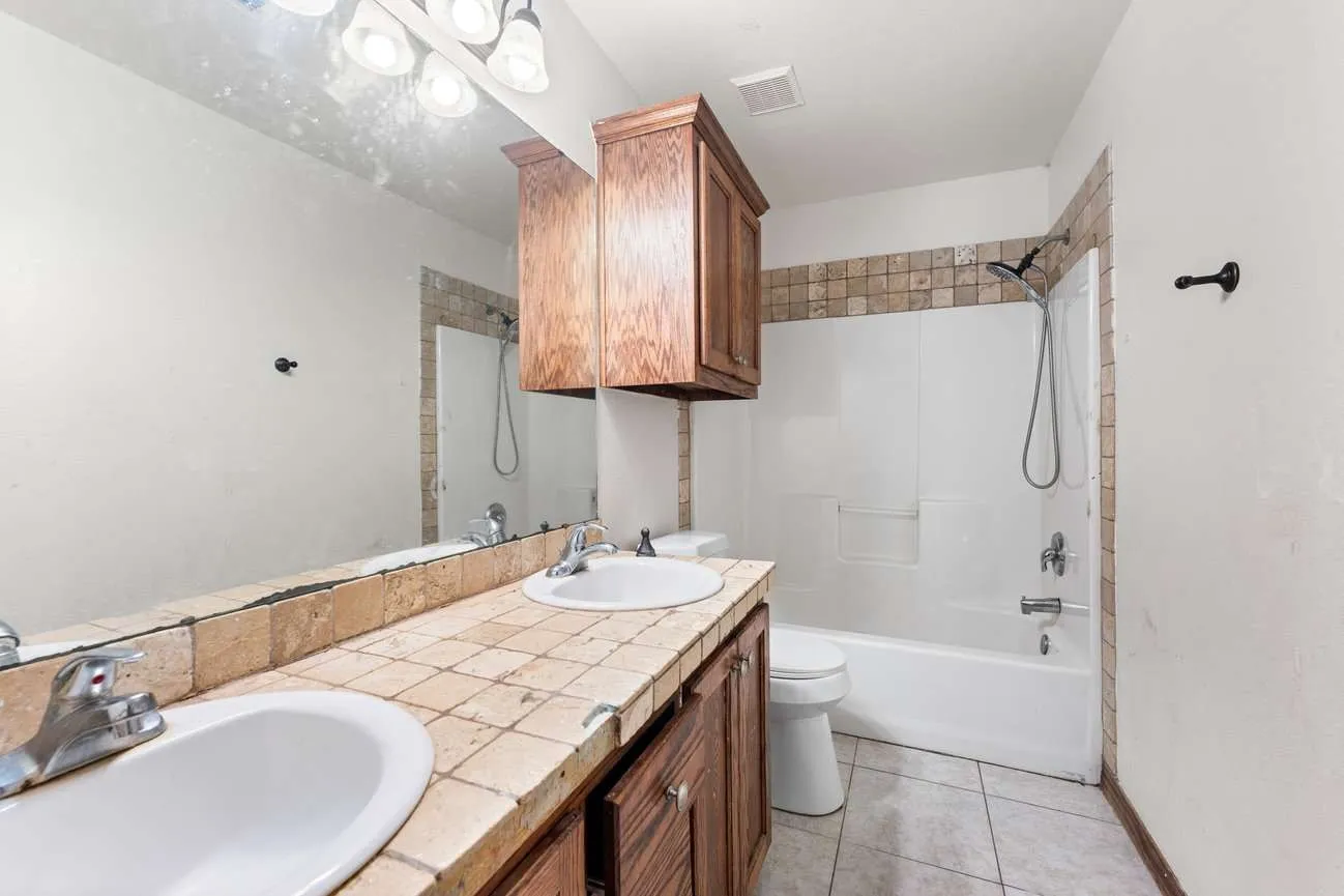 Single Family Residence For Sale in Randall County , 4218 Ross Street, Amarillo, Texas 79118, 4 Bedroom, 2 Bathroom, 2 Garage spaces, 1,760 Sqft, built in 2005, mls#21383206, Real Estate Agent in Amarillo, Homes For Sale in Randall county, Homes For Sale in Amarillo, Realtor in Amarillo Texas, Real Estate Brokerage Independent Realty Texas, Luminita Cordes Realtor