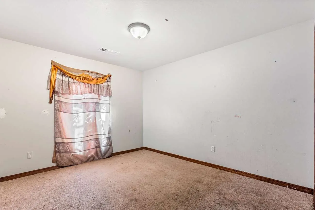 Single Family Residence For Sale in Randall County , 4218 Ross Street, Amarillo, Texas 79118, 4 Bedroom, 2 Bathroom, 2 Garage spaces, 1,760 Sqft, built in 2005, mls#21383206, Real Estate Agent in Amarillo, Homes For Sale in Randall county, Homes For Sale in Amarillo, Realtor in Amarillo Texas, Real Estate Brokerage Independent Realty Texas, Luminita Cordes Realtor