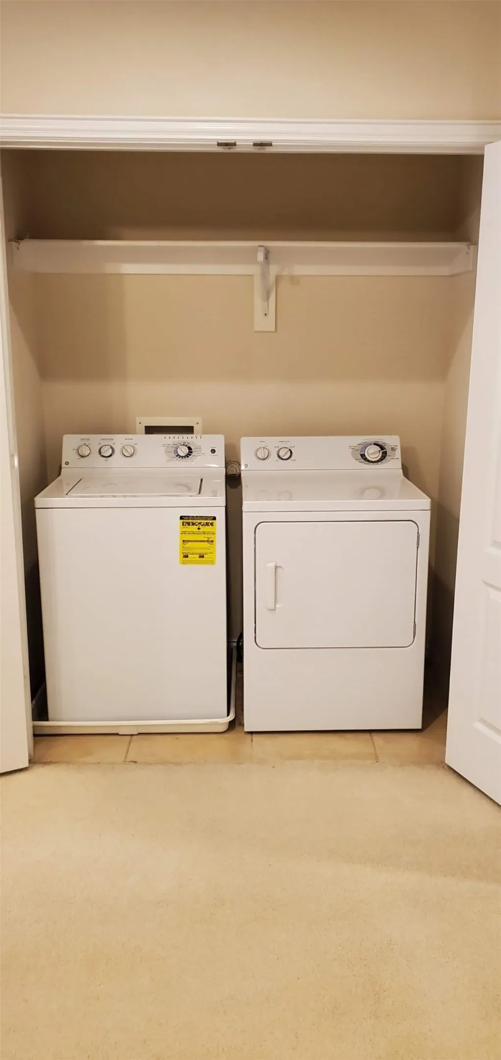 Townhouse For Rent in Dallas County , 145 Sonoma Creek Lane, Richardson, Texas 75081, 2 Bedroom, 3 Bathroom, 2 Garage spaces, 1,685 Sqft, built in 2006, mls#21383222, Real Estate Agent in Richardson, Homes For Rent in Dallas county, Homes For Rent in Richardson, Realtor in Richardson Texas, Real Estate Brokerage Independent Realty Texas, Luminita Cordes Realtor