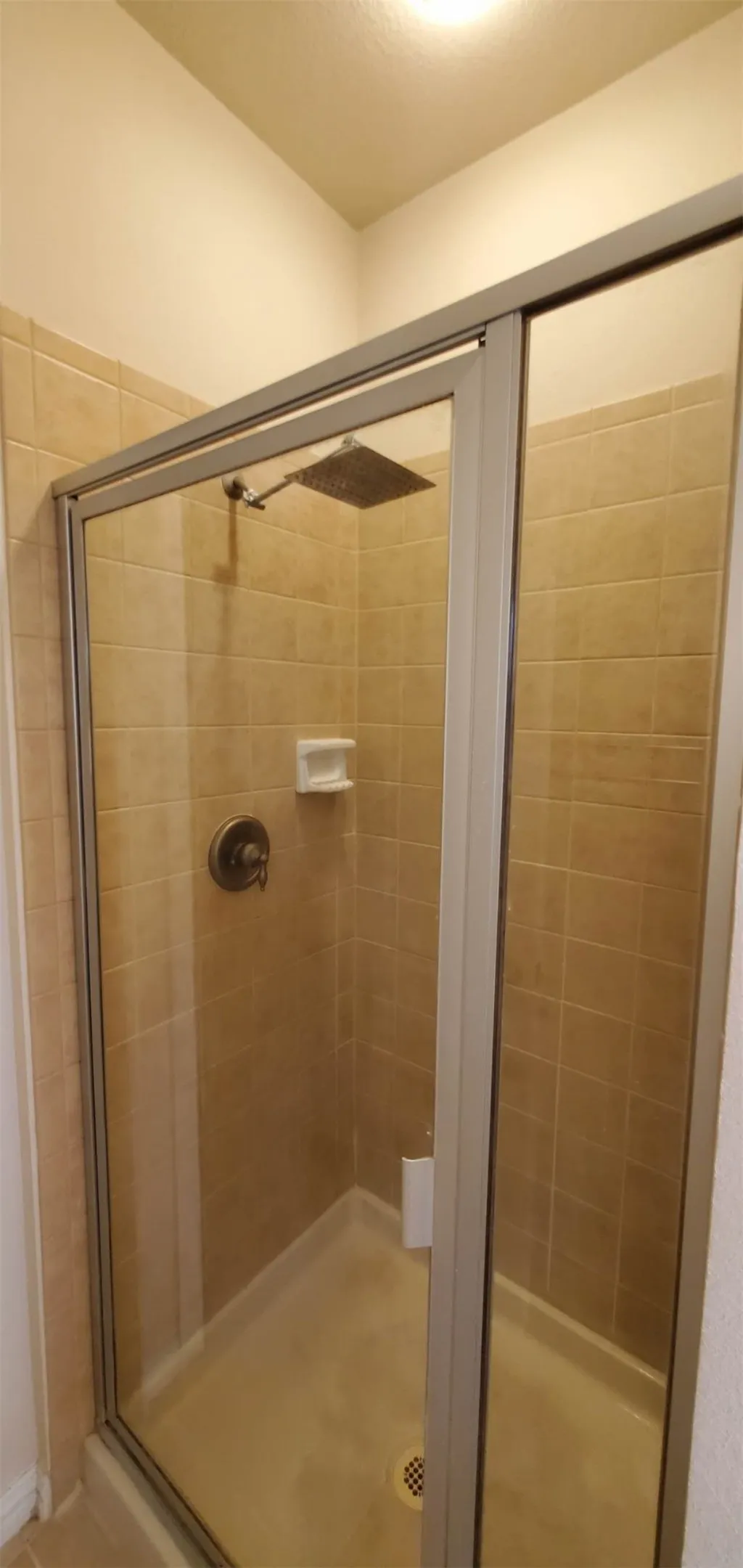 Townhouse For Rent in Dallas County , 145 Sonoma Creek Lane, Richardson, Texas 75081, 2 Bedroom, 3 Bathroom, 2 Garage spaces, 1,685 Sqft, built in 2006, mls#21383222, Real Estate Agent in Richardson, Homes For Rent in Dallas county, Homes For Rent in Richardson, Realtor in Richardson Texas, Real Estate Brokerage Independent Realty Texas, Luminita Cordes Realtor
