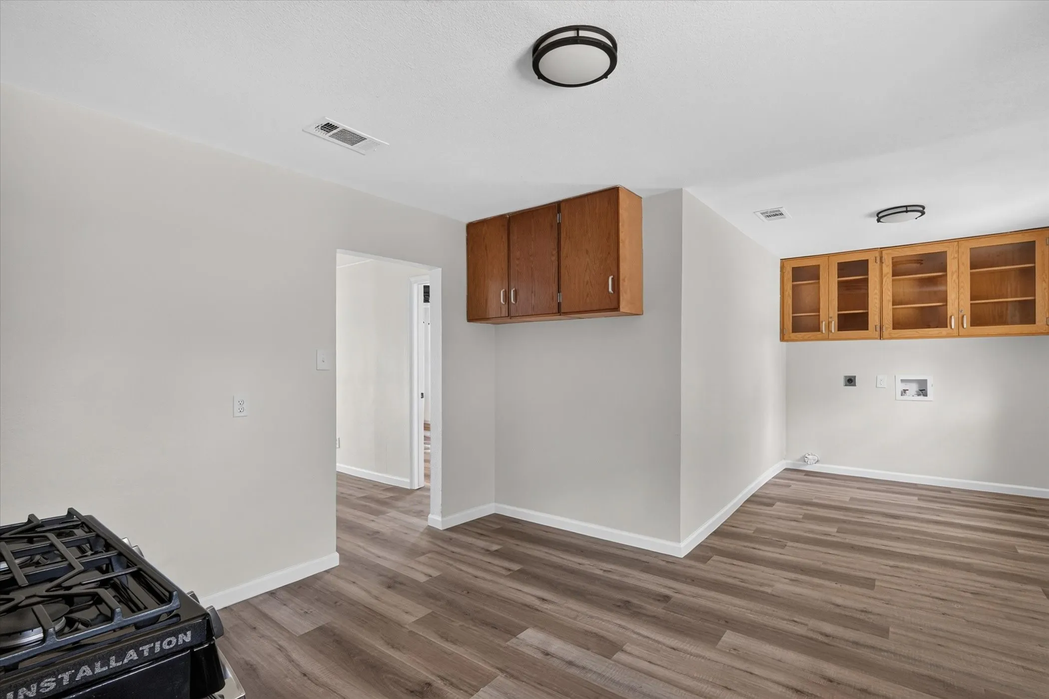 Single Family Residence For Sale in Dallas County , 2622 Crystal Drive, Balch Springs, Texas 75180, 4 Bedroom, 2 Bathroom, Garage spaces, 1,026 Sqft, built in 1950, mls#21382711, Real Estate Agent in Balch Springs, Homes For Sale in Dallas county, Homes For Sale in Balch Springs, Realtor in Balch Springs Texas, Real Estate Brokerage Independent Realty Texas, Luminita Cordes Realtor