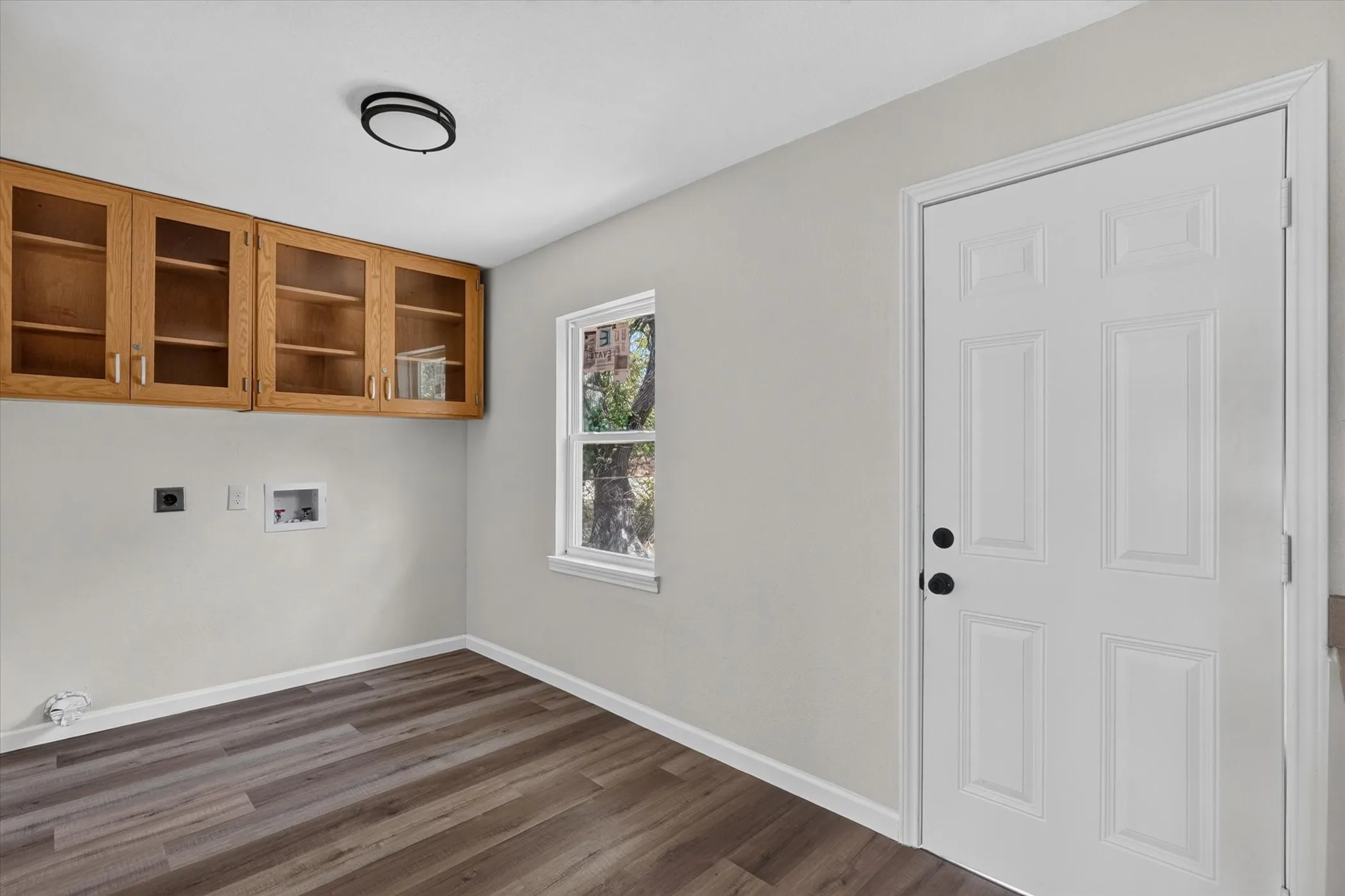 Single Family Residence For Sale in Dallas County , 2622 Crystal Drive, Balch Springs, Texas 75180, 4 Bedroom, 2 Bathroom, Garage spaces, 1,026 Sqft, built in 1950, mls#21382711, Real Estate Agent in Balch Springs, Homes For Sale in Dallas county, Homes For Sale in Balch Springs, Realtor in Balch Springs Texas, Real Estate Brokerage Independent Realty Texas, Luminita Cordes Realtor
