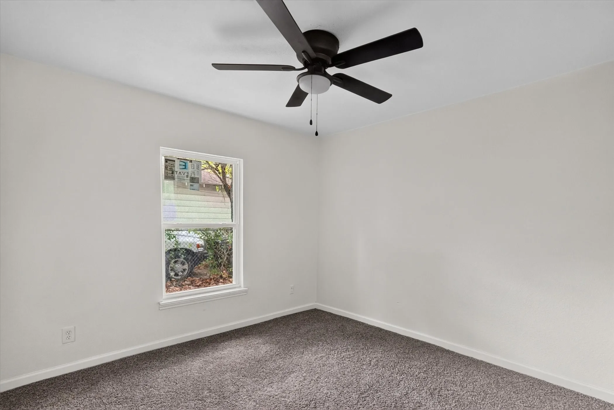 Single Family Residence For Sale in Dallas County , 2622 Crystal Drive, Balch Springs, Texas 75180, 4 Bedroom, 2 Bathroom, Garage spaces, 1,026 Sqft, built in 1950, mls#21382711, Real Estate Agent in Balch Springs, Homes For Sale in Dallas county, Homes For Sale in Balch Springs, Realtor in Balch Springs Texas, Real Estate Brokerage Independent Realty Texas, Luminita Cordes Realtor