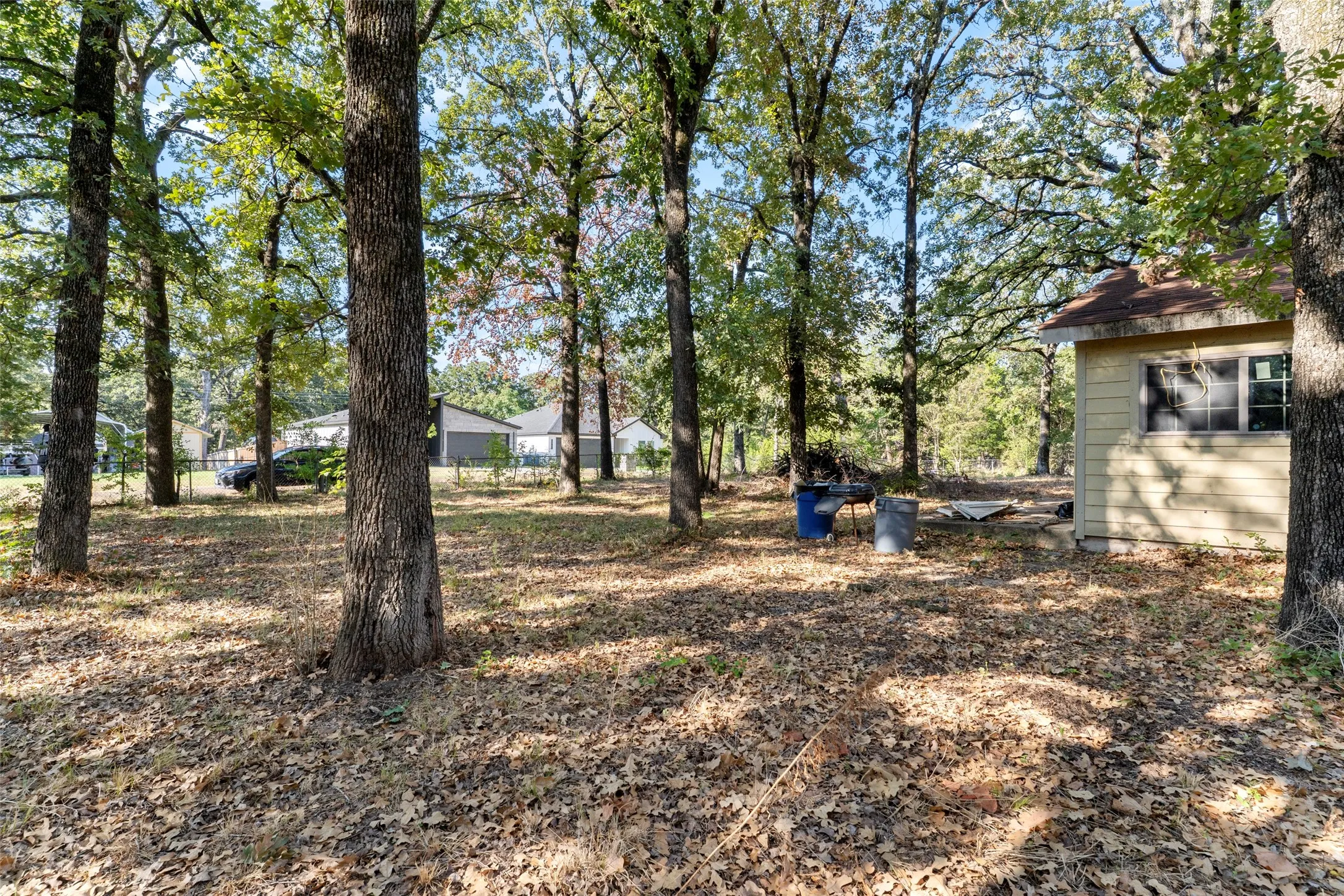 Single Family Residence For Sale in Henderson County , 134 Wildgrove Drive, Gun Barrel City, Texas 75156, 3 Bedroom, 0, Garage spaces, 816 Sqft, built in 1970, mls#21369000, Real Estate Agent in Gun Barrel City, Homes For Sale in Henderson county, Homes For Sale in Gun Barrel City, Realtor in Gun Barrel City Texas, Real Estate Brokerage Independent Realty Texas, Luminita Cordes Realtor