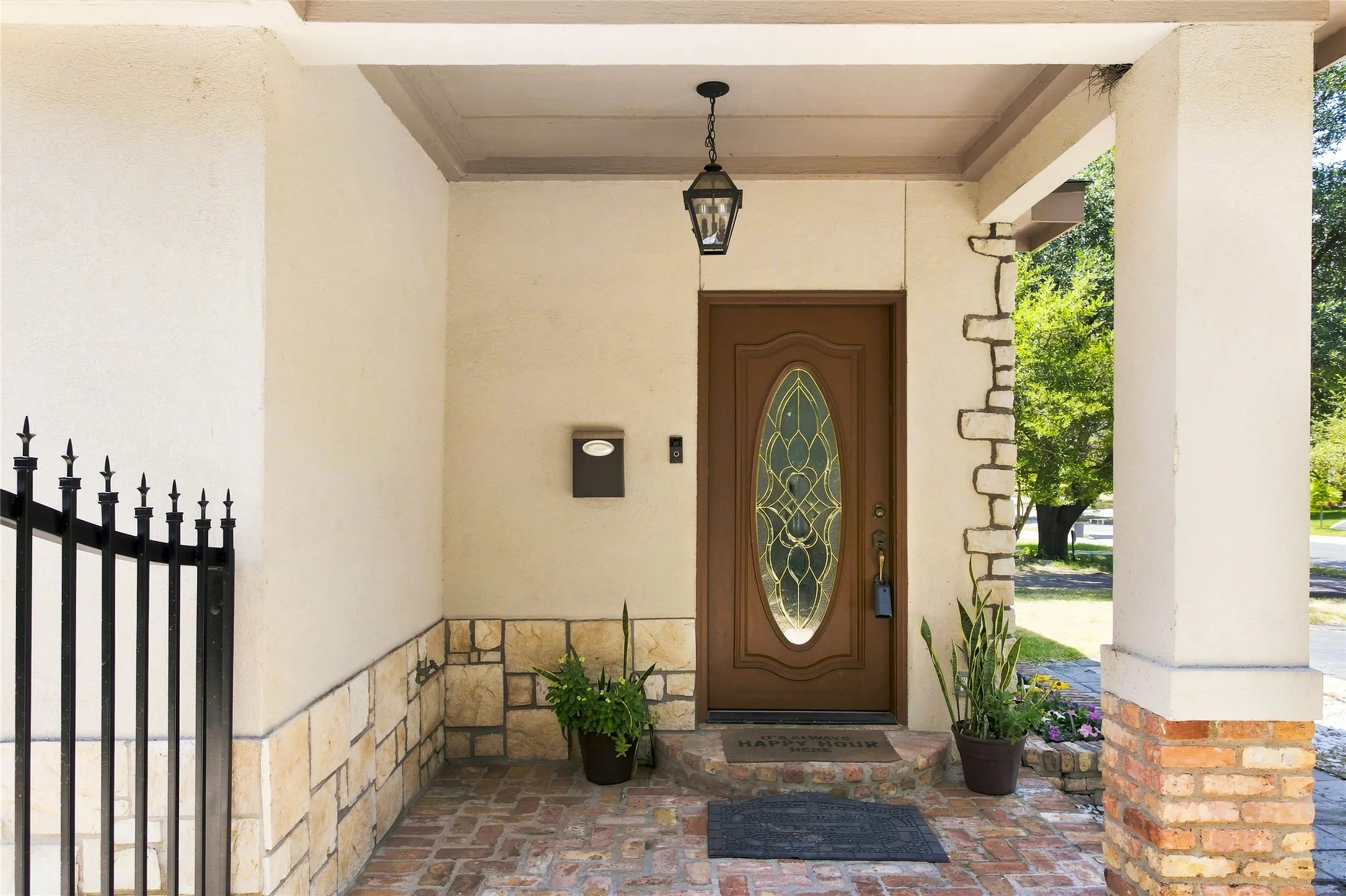 Single Family Residence For Sale in Dallas County , 5142 Ridgedale Avenue, Dallas, Texas 75206, 4 Bedroom, 4 Bathroom, 2 Garage spaces, 2,756 Sqft, built in 1926, mls#21383228, Real Estate Agent in Dallas, Homes For Sale in Dallas county, Homes For Sale in Dallas, Realtor in Dallas Texas, Real Estate Brokerage Independent Realty Texas, Luminita Cordes Realtor