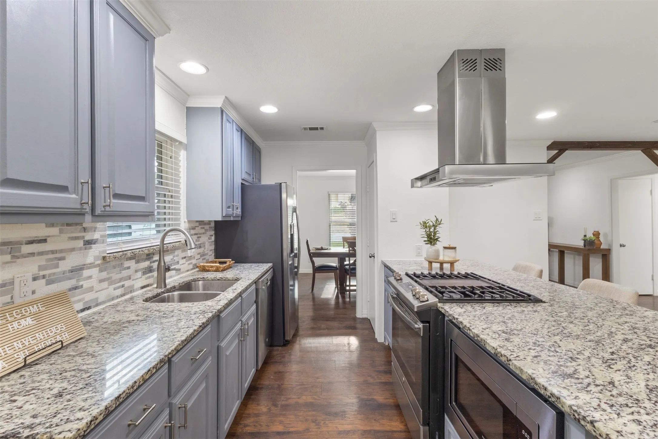 Single Family Residence For Sale in Dallas County , 5810 Caracas Drive, Dallas, Texas 75232, 3 Bedroom, 2 Bathroom, 2 Garage spaces, 1,537 Sqft, built in 1963, mls#21377296, Real Estate Agent in Dallas, Homes For Sale in Dallas county, Homes For Sale in Dallas, Realtor in Dallas Texas, Real Estate Brokerage Independent Realty Texas, Luminita Cordes Realtor