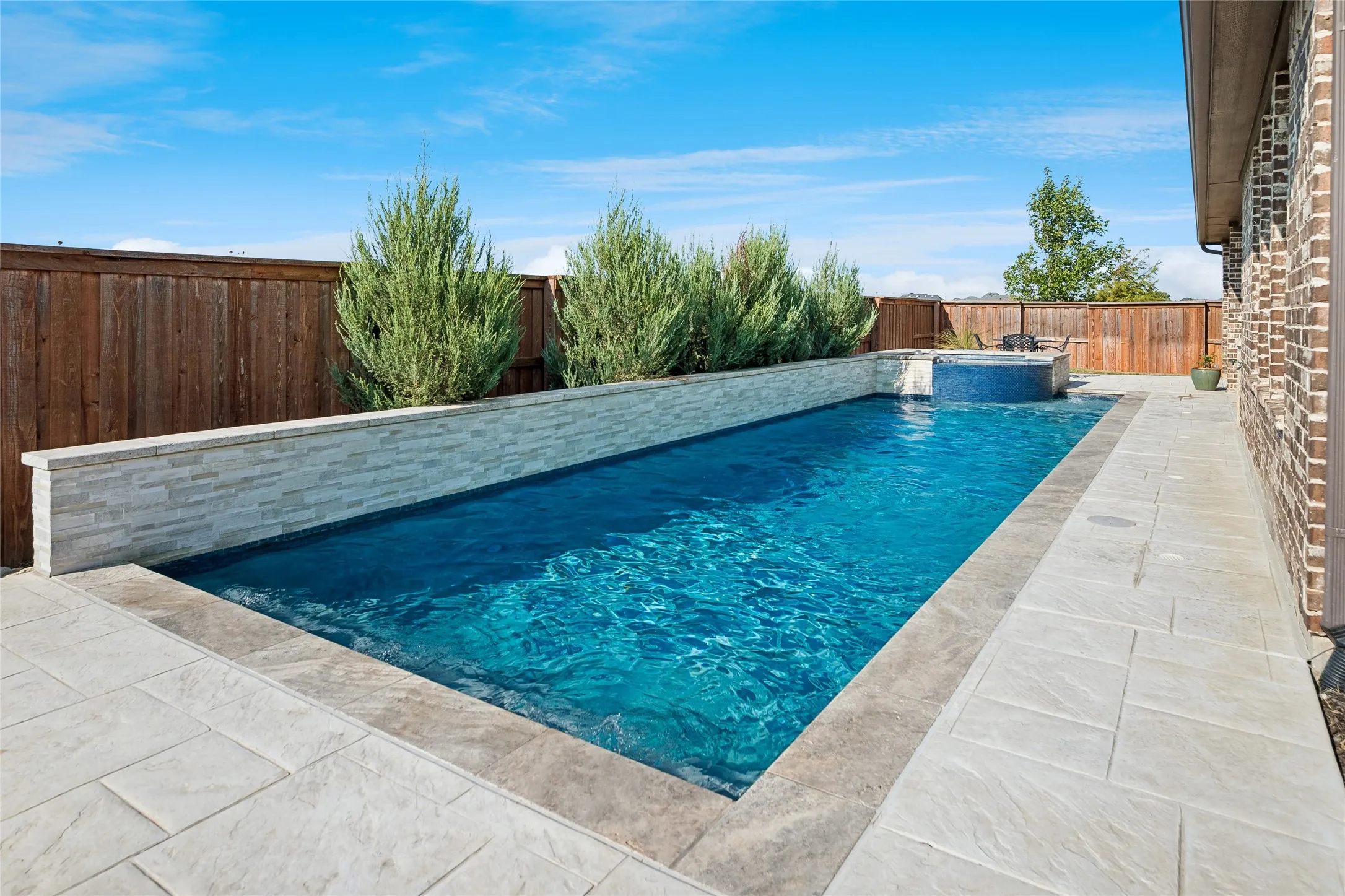 Wonderful private pool and spa, great for swimming laps