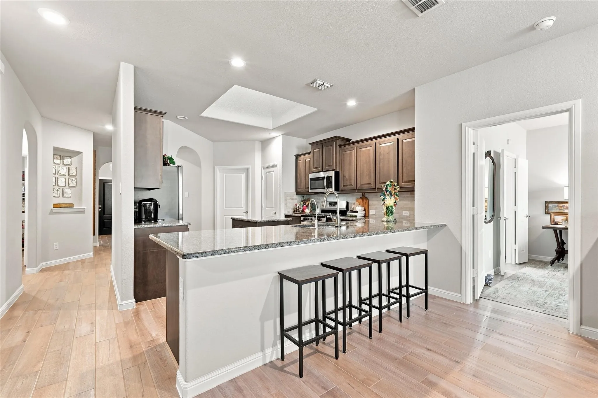 Single Family Residence For Sale in Denton County , 1325 Canary Lane, Argyle, Texas 76226, 3 Bedroom, 2 Bathroom, 2 Garage spaces, 1,872 Sqft, built in 2018, mls#21382725, Real Estate Agent in Argyle, Homes For Sale in Denton county, Homes For Sale in Argyle, Realtor in Argyle Texas, Real Estate Brokerage Independent Realty Texas, Luminita Cordes Realtor