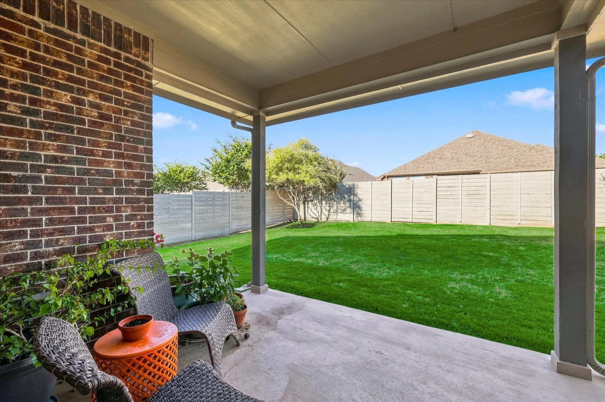 Single Family Residence For Sale in Denton County , 1325 Canary Lane, Argyle, Texas 76226, 3 Bedroom, 2 Bathroom, 2 Garage spaces, 1,872 Sqft, built in 2018, mls#21382725, Real Estate Agent in Argyle, Homes For Sale in Denton county, Homes For Sale in Argyle, Realtor in Argyle Texas, Real Estate Brokerage Independent Realty Texas, Luminita Cordes Realtor