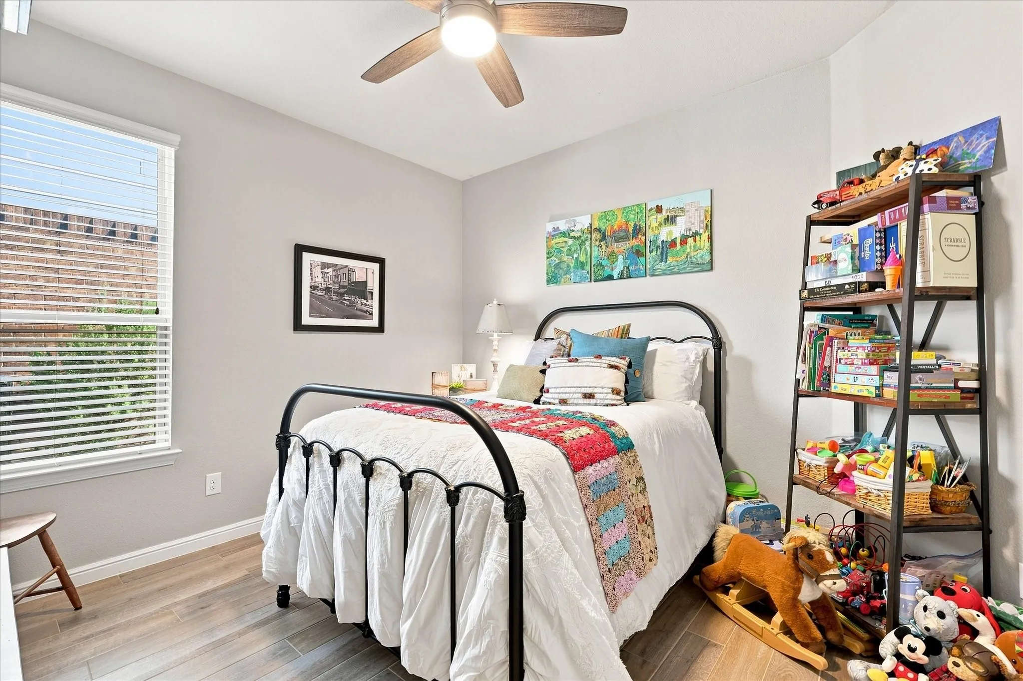 Single Family Residence For Sale in Denton County , 1325 Canary Lane, Argyle, Texas 76226, 3 Bedroom, 2 Bathroom, 2 Garage spaces, 1,872 Sqft, built in 2018, mls#21382725, Real Estate Agent in Argyle, Homes For Sale in Denton county, Homes For Sale in Argyle, Realtor in Argyle Texas, Real Estate Brokerage Independent Realty Texas, Luminita Cordes Realtor