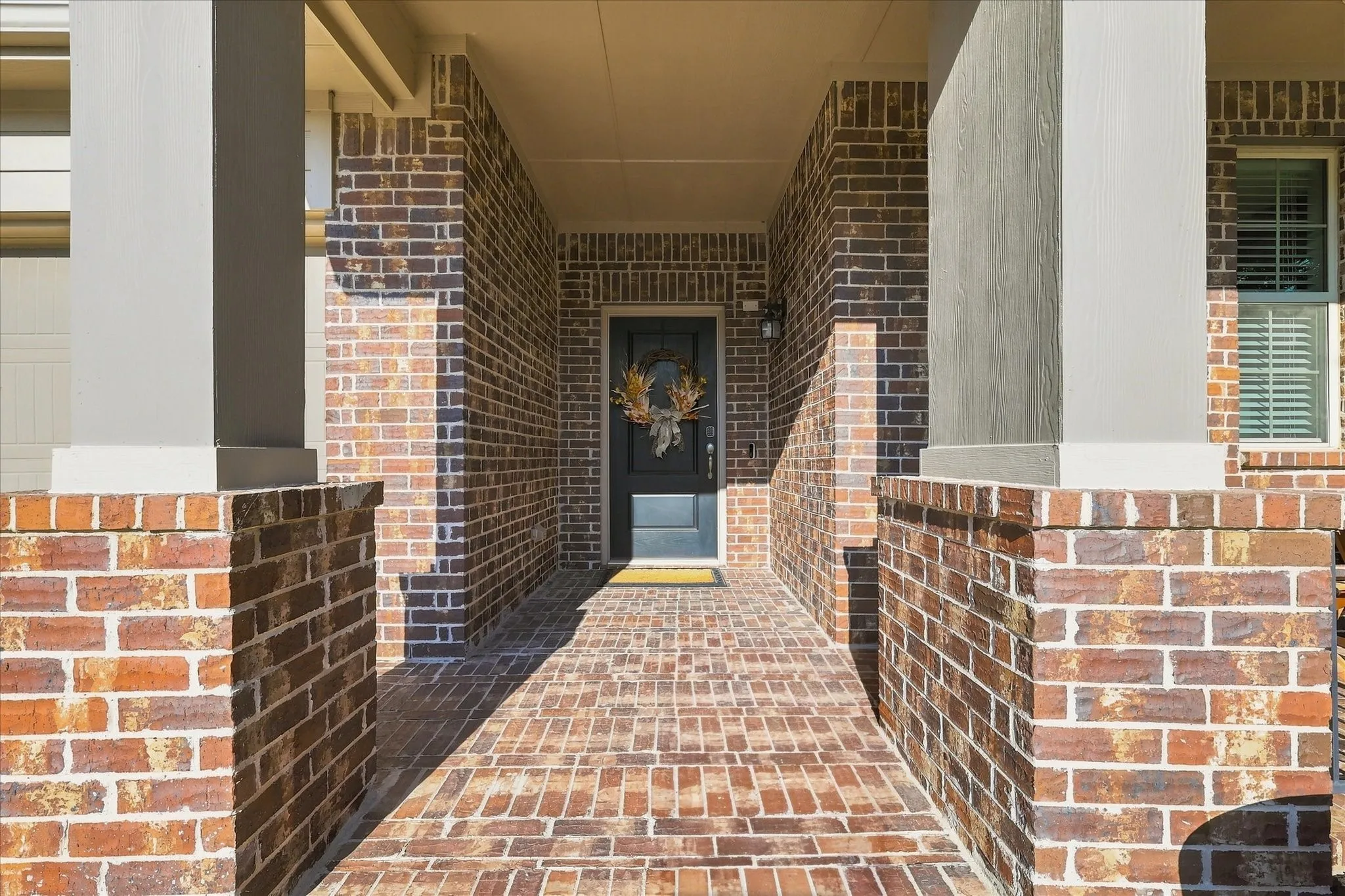 Single Family Residence For Sale in Denton County , 1325 Canary Lane, Argyle, Texas 76226, 3 Bedroom, 2 Bathroom, 2 Garage spaces, 1,872 Sqft, built in 2018, mls#21382725, Real Estate Agent in Argyle, Homes For Sale in Denton county, Homes For Sale in Argyle, Realtor in Argyle Texas, Real Estate Brokerage Independent Realty Texas, Luminita Cordes Realtor