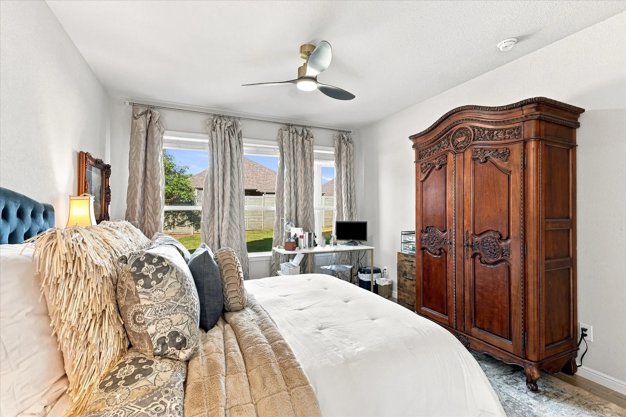 Single Family Residence For Sale in Denton County , 1325 Canary Lane, Argyle, Texas 76226, 3 Bedroom, 2 Bathroom, 2 Garage spaces, 1,872 Sqft, built in 2018, mls#21382725, Real Estate Agent in Argyle, Homes For Sale in Denton county, Homes For Sale in Argyle, Realtor in Argyle Texas, Real Estate Brokerage Independent Realty Texas, Luminita Cordes Realtor