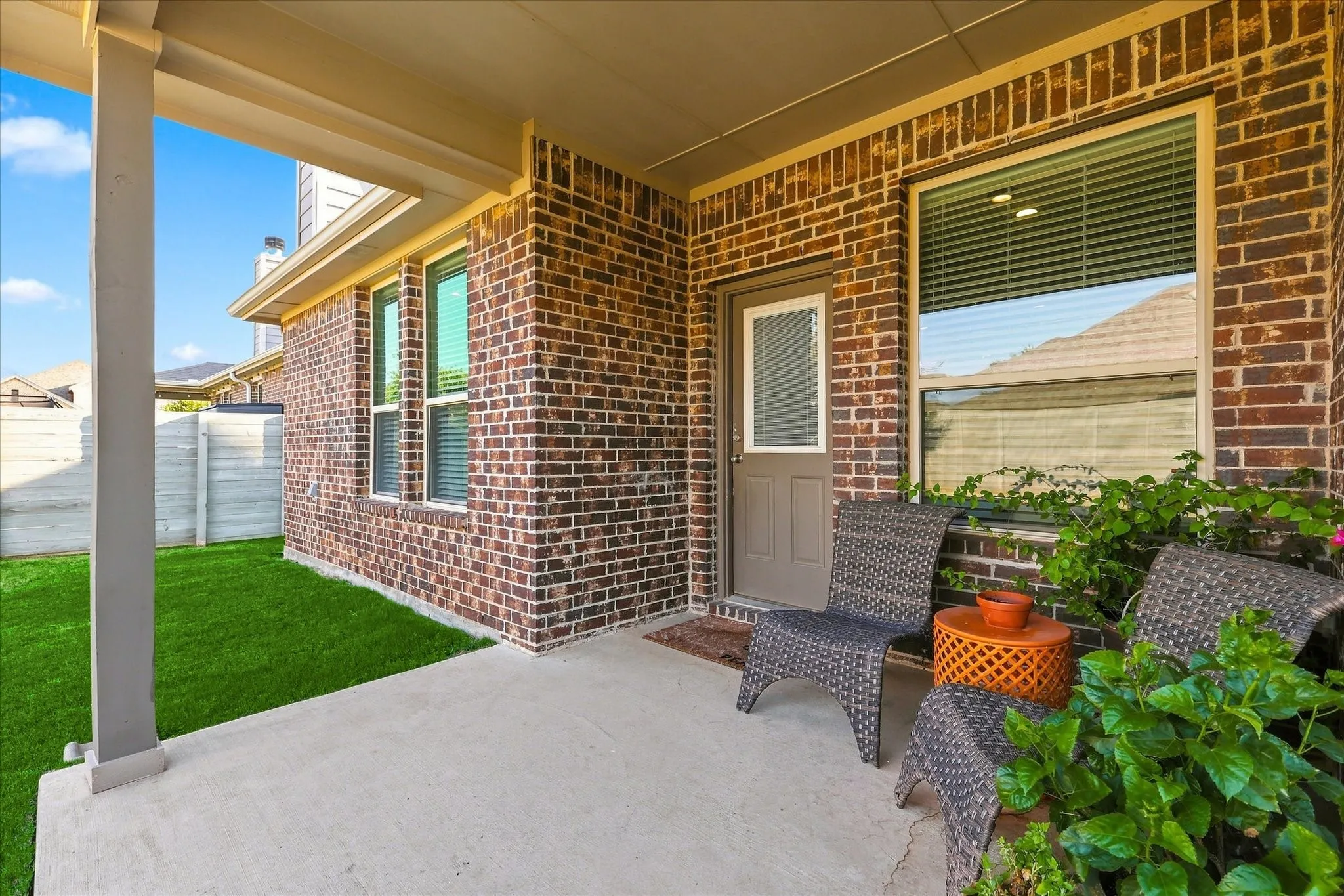 Single Family Residence For Sale in Denton County , 1325 Canary Lane, Argyle, Texas 76226, 3 Bedroom, 2 Bathroom, 2 Garage spaces, 1,872 Sqft, built in 2018, mls#21382725, Real Estate Agent in Argyle, Homes For Sale in Denton county, Homes For Sale in Argyle, Realtor in Argyle Texas, Real Estate Brokerage Independent Realty Texas, Luminita Cordes Realtor