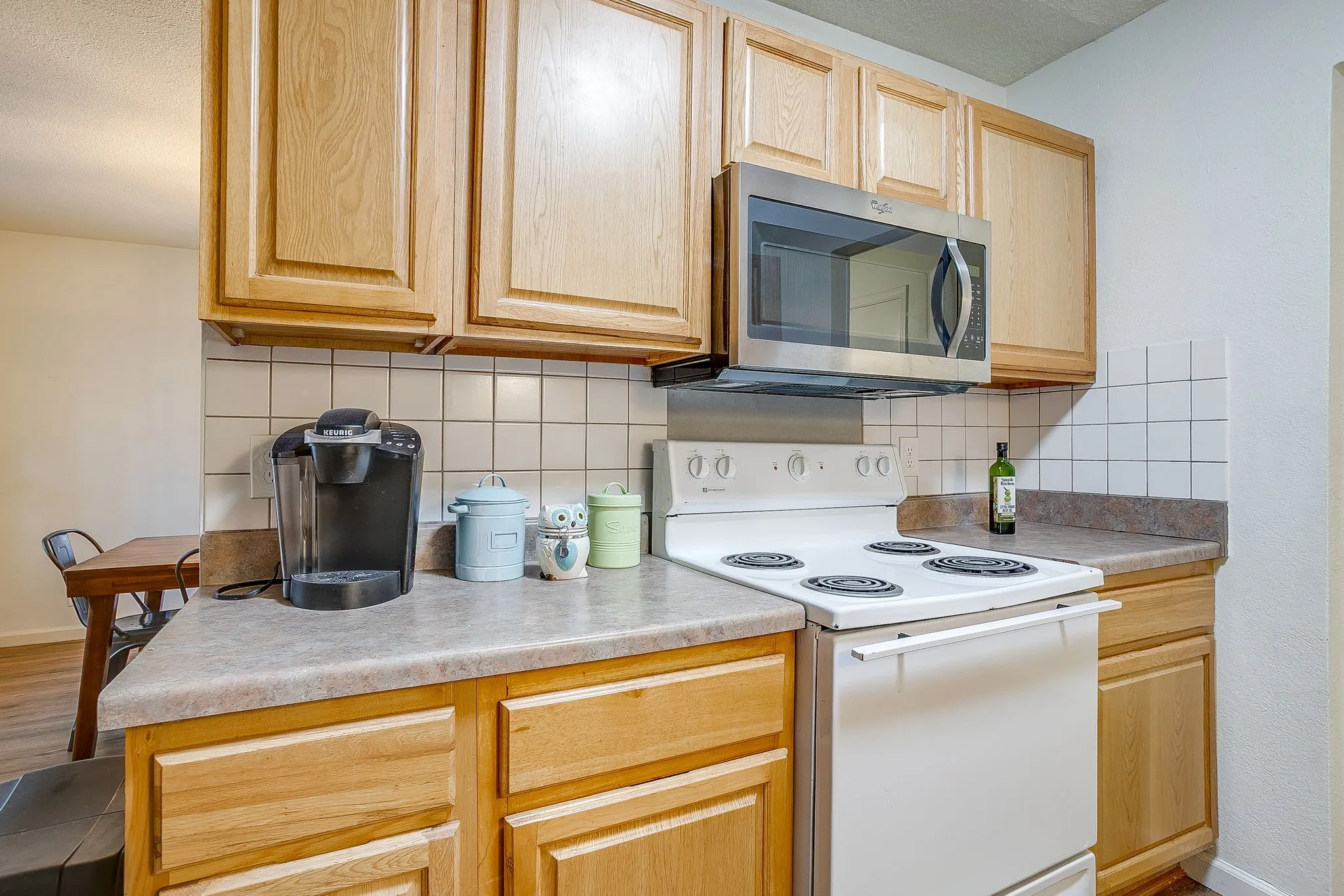 Single Family Residence For Sale in Tarrant County , 1116 Woodbrook Street, Arlington, Texas 76011, 3 Bedroom, 2 Bathroom, 2 Garage spaces, 1,253 Sqft, built in 1962, mls#21382589, Real Estate Agent in Arlington, Homes For Sale in Tarrant county, Homes For Sale in Arlington, Realtor in Arlington Texas, Real Estate Brokerage Independent Realty Texas, Luminita Cordes Realtor