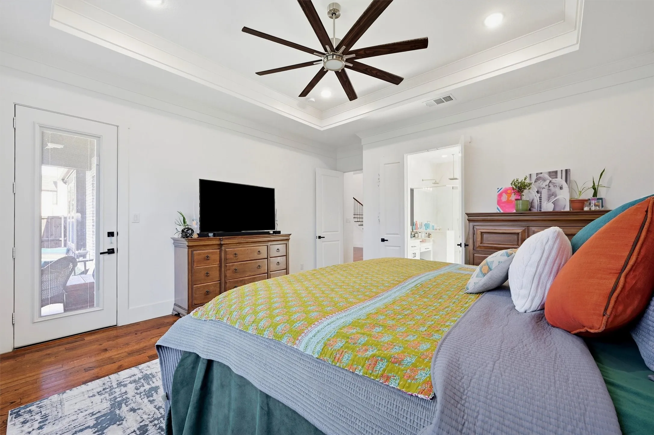 Single Family Residence For Sale in Grayson County , 3701 Bridlewood Trail, Denison, Texas 75020, 5 Bedroom, 4 Bathroom, 2 Garage spaces, 3,340 Sqft, built in 2021, mls#21382886, Real Estate Agent in Denison, Homes For Sale in Grayson county, Homes For Sale in Denison, Realtor in Denison Texas, Real Estate Brokerage Independent Realty Texas, Luminita Cordes Realtor