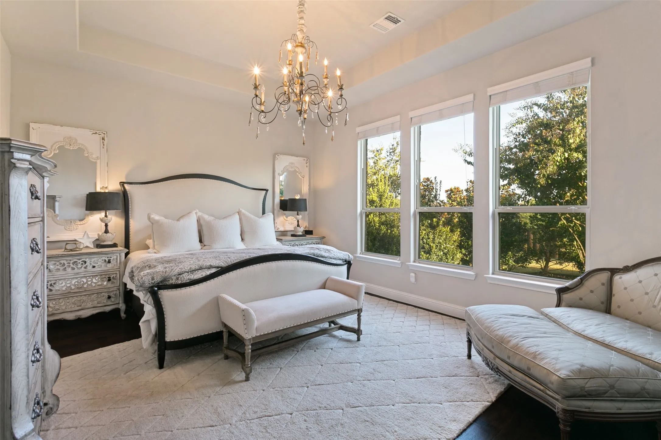 Single Family Residence For Sale in Tarrant County , 10301 Morada Road, Fort Worth, Texas 76126, 4 Bedroom, 3 Bathroom, 3 Garage spaces, 2,659 Sqft, built in 2019, mls#21377173, Real Estate Agent in Fort Worth, Homes For Sale in Tarrant county, Homes For Sale in Fort Worth, Realtor in Fort Worth Texas, Real Estate Brokerage Independent Realty Texas, Luminita Cordes Realtor