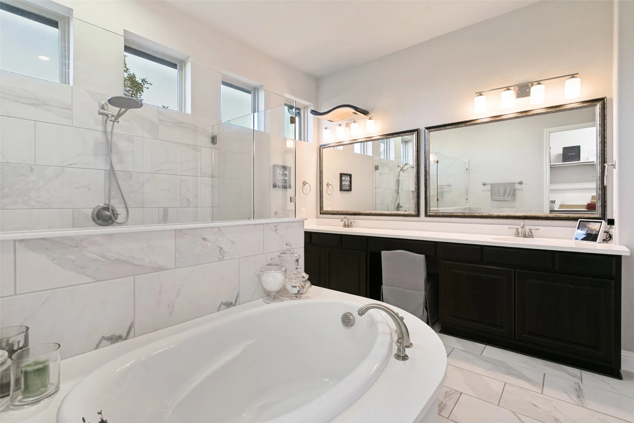 Single Family Residence For Sale in Tarrant County , 10301 Morada Road, Fort Worth, Texas 76126, 4 Bedroom, 3 Bathroom, 3 Garage spaces, 2,659 Sqft, built in 2019, mls#21377173, Real Estate Agent in Fort Worth, Homes For Sale in Tarrant county, Homes For Sale in Fort Worth, Realtor in Fort Worth Texas, Real Estate Brokerage Independent Realty Texas, Luminita Cordes Realtor