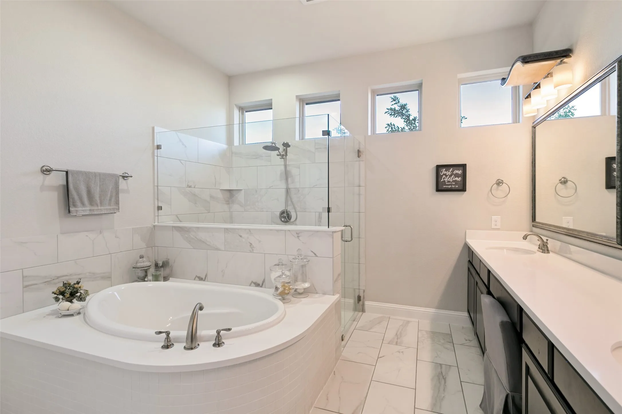 Single Family Residence For Sale in Tarrant County , 10301 Morada Road, Fort Worth, Texas 76126, 4 Bedroom, 3 Bathroom, 3 Garage spaces, 2,659 Sqft, built in 2019, mls#21377173, Real Estate Agent in Fort Worth, Homes For Sale in Tarrant county, Homes For Sale in Fort Worth, Realtor in Fort Worth Texas, Real Estate Brokerage Independent Realty Texas, Luminita Cordes Realtor