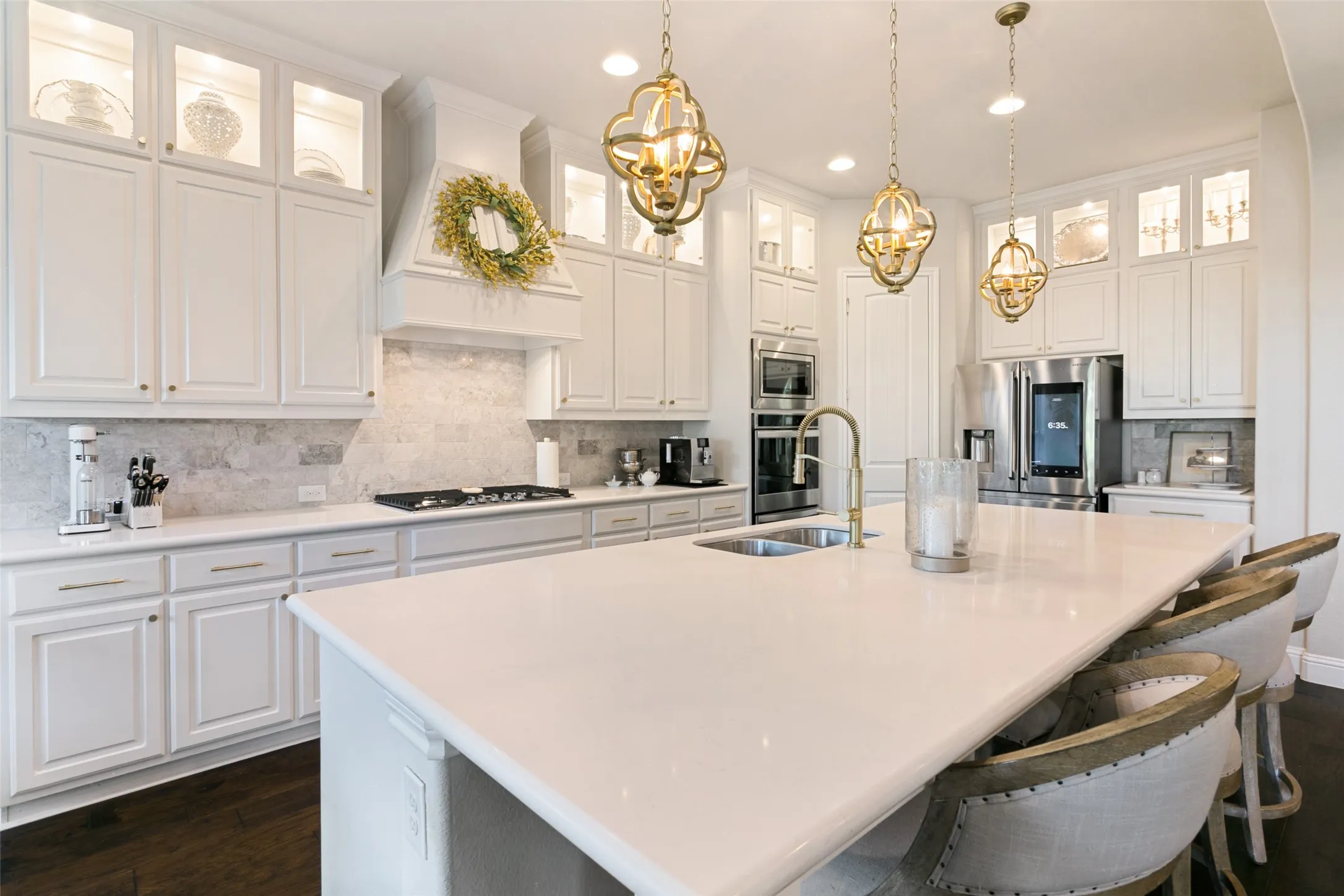 Single Family Residence For Sale in Tarrant County , 10301 Morada Road, Fort Worth, Texas 76126, 4 Bedroom, 3 Bathroom, 3 Garage spaces, 2,659 Sqft, built in 2019, mls#21377173, Real Estate Agent in Fort Worth, Homes For Sale in Tarrant county, Homes For Sale in Fort Worth, Realtor in Fort Worth Texas, Real Estate Brokerage Independent Realty Texas, Luminita Cordes Realtor