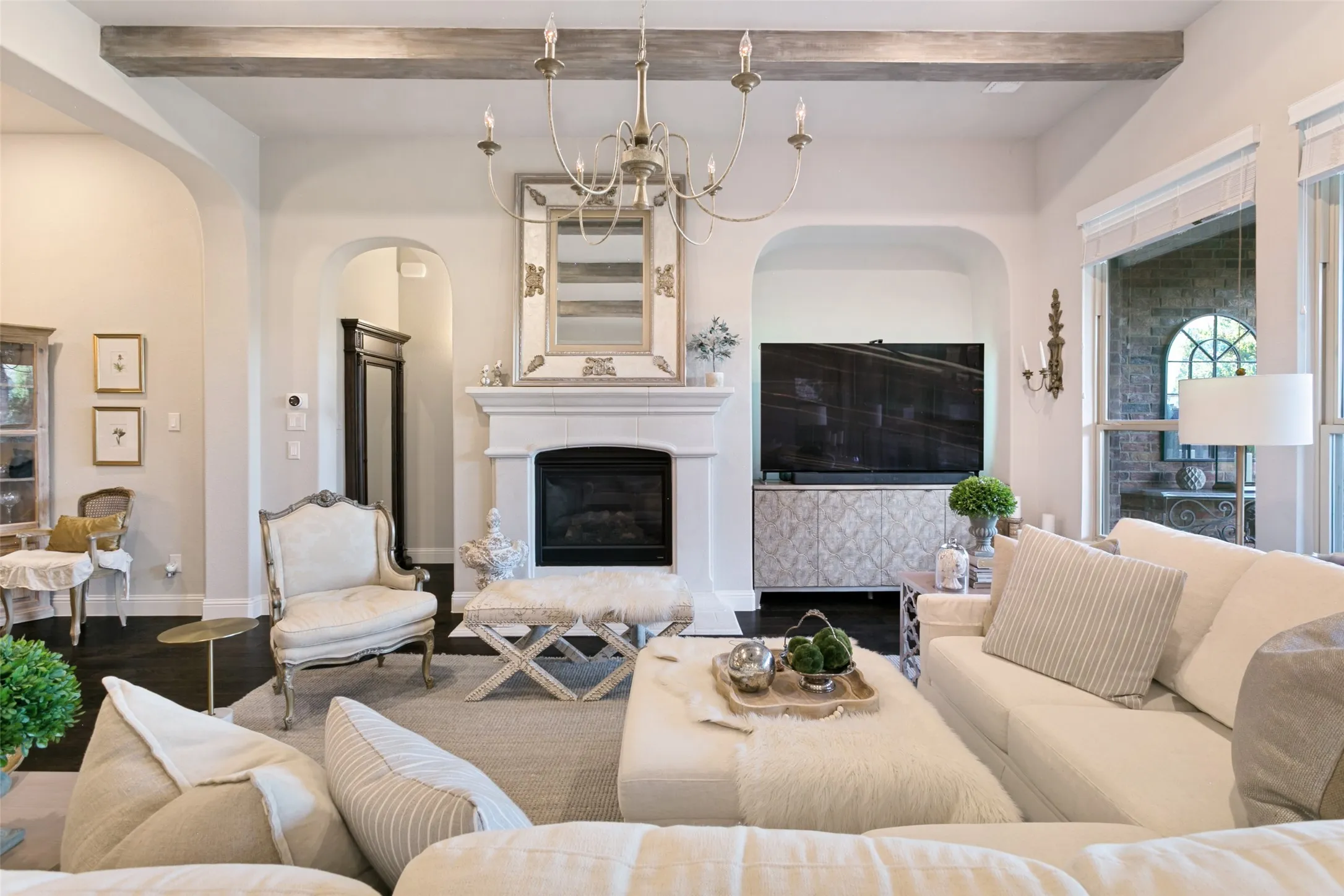 Single Family Residence For Sale in Tarrant County , 10301 Morada Road, Fort Worth, Texas 76126, 4 Bedroom, 3 Bathroom, 3 Garage spaces, 2,659 Sqft, built in 2019, mls#21377173, Real Estate Agent in Fort Worth, Homes For Sale in Tarrant county, Homes For Sale in Fort Worth, Realtor in Fort Worth Texas, Real Estate Brokerage Independent Realty Texas, Luminita Cordes Realtor