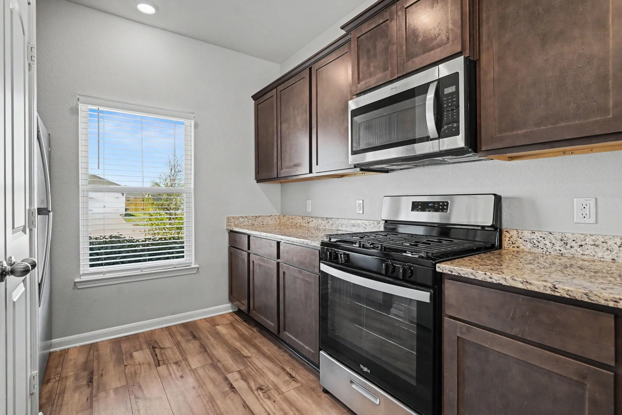 Single Family Residence For Sale in Tarrant County , 9609 Teton Vista Drive, Fort Worth, Texas 76140, 5 Bedroom, 3 Bathroom, 2 Garage spaces, 2,452 Sqft, built in 2023, mls#21381754, Real Estate Agent in Fort Worth, Homes For Sale in Tarrant county, Homes For Sale in Fort Worth, Realtor in Fort Worth Texas, Real Estate Brokerage Independent Realty Texas, Luminita Cordes Realtor