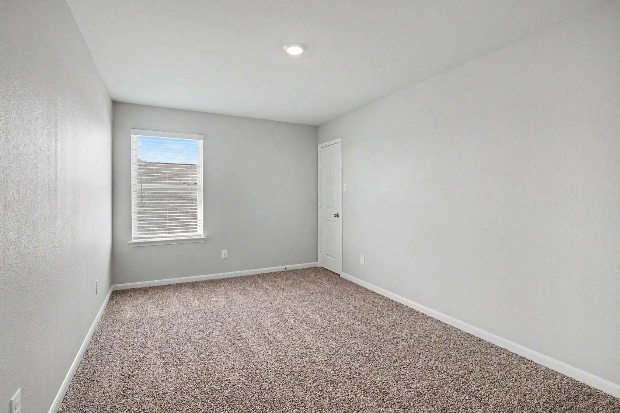 Single Family Residence For Sale in Tarrant County , 9609 Teton Vista Drive, Fort Worth, Texas 76140, 5 Bedroom, 3 Bathroom, 2 Garage spaces, 2,452 Sqft, built in 2023, mls#21381754, Real Estate Agent in Fort Worth, Homes For Sale in Tarrant county, Homes For Sale in Fort Worth, Realtor in Fort Worth Texas, Real Estate Brokerage Independent Realty Texas, Luminita Cordes Realtor