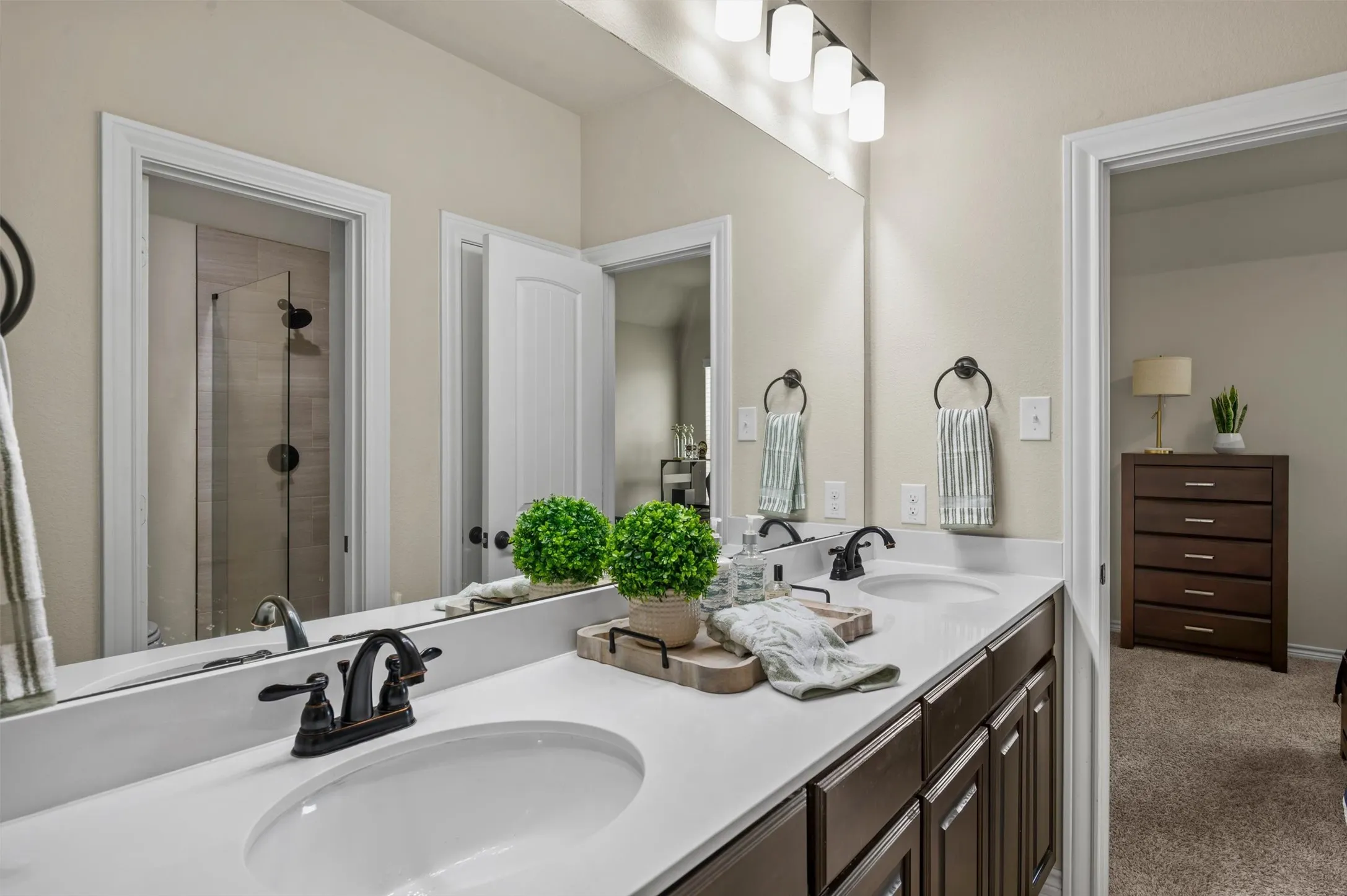 Single Family Residence For Sale in Rockwall County , 2427 Debracie Court, Heath, Texas 75126, 4 Bedroom, 4 Bathroom, 3 Garage spaces, 3,670 Sqft, built in 2017, mls#21382159, Real Estate Agent in Heath, Homes For Sale in Rockwall county, Homes For Sale in Heath, Realtor in Heath Texas, Real Estate Brokerage Independent Realty Texas, Luminita Cordes Realtor