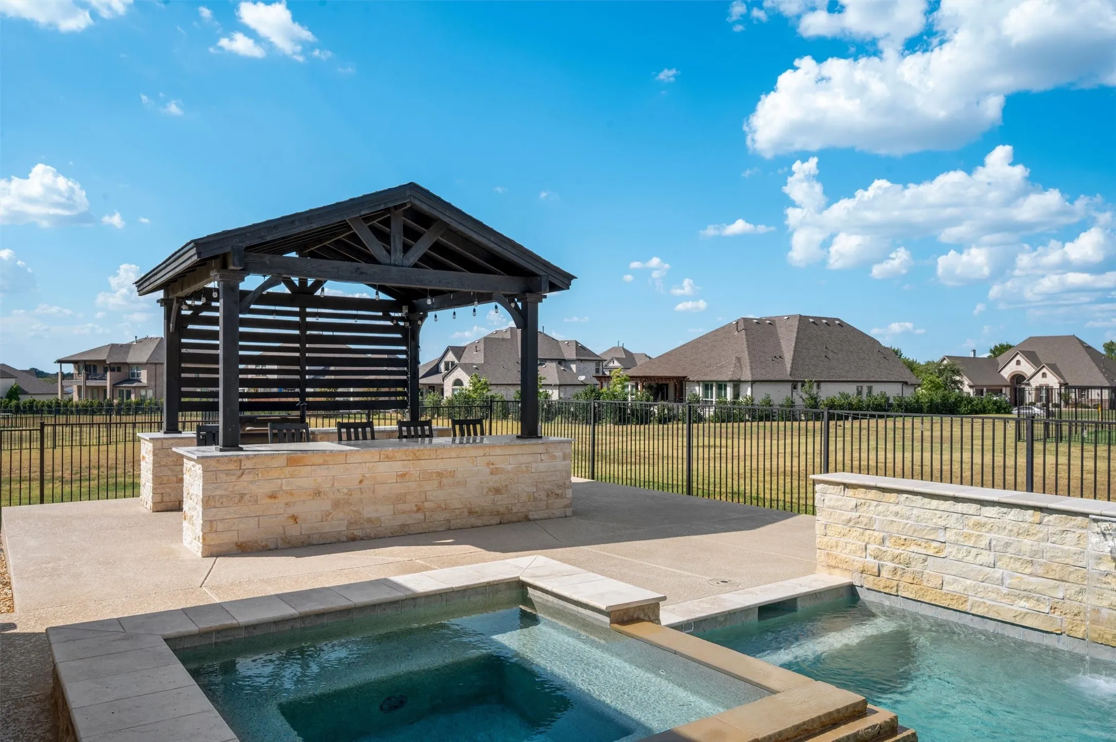 Single Family Residence For Sale in Rockwall County , 2427 Debracie Court, Heath, Texas 75126, 4 Bedroom, 4 Bathroom, 3 Garage spaces, 3,670 Sqft, built in 2017, mls#21382159, Real Estate Agent in Heath, Homes For Sale in Rockwall county, Homes For Sale in Heath, Realtor in Heath Texas, Real Estate Brokerage Independent Realty Texas, Luminita Cordes Realtor