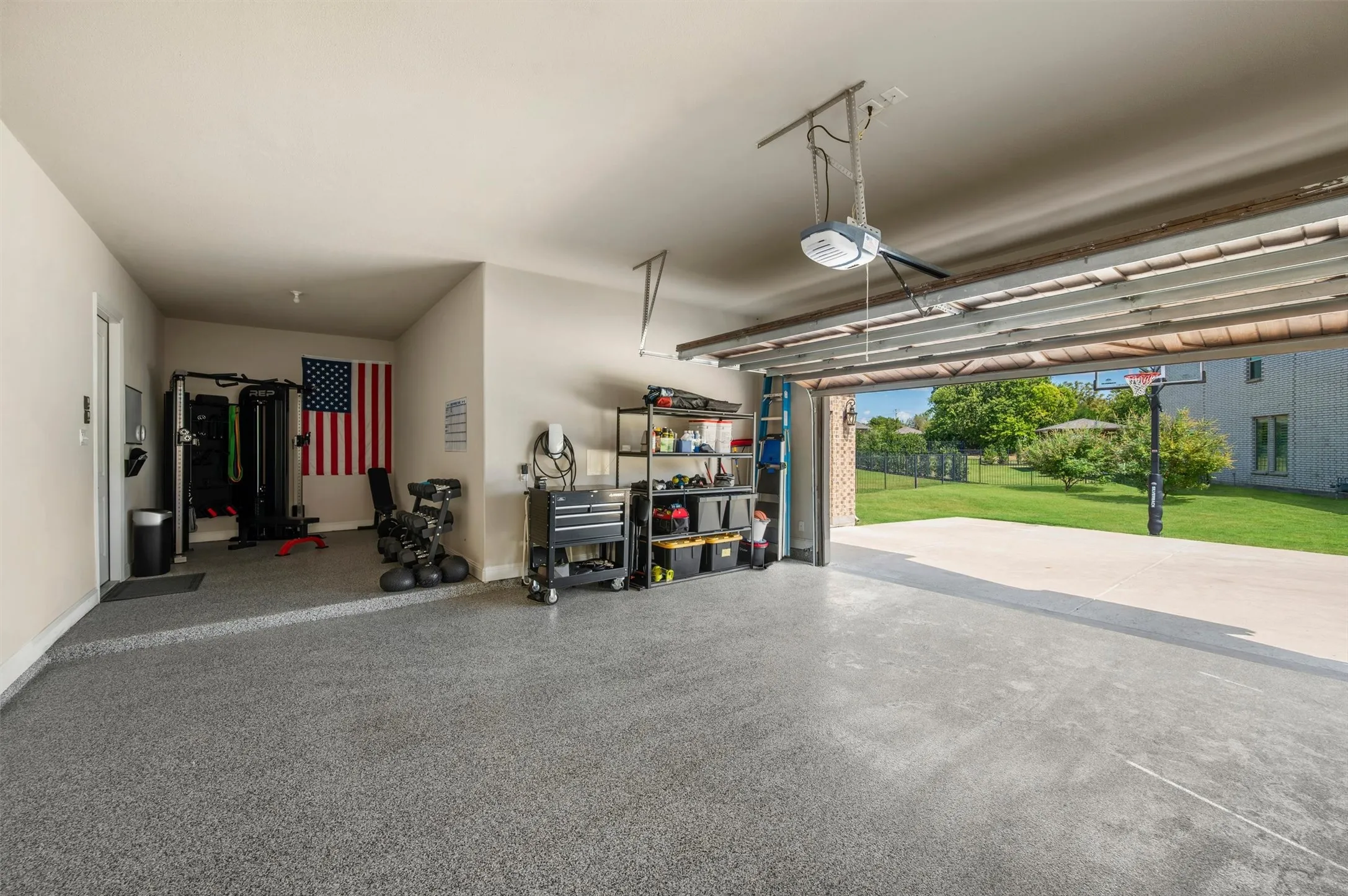 Single Family Residence For Sale in Rockwall County , 2427 Debracie Court, Heath, Texas 75126, 4 Bedroom, 4 Bathroom, 3 Garage spaces, 3,670 Sqft, built in 2017, mls#21382159, Real Estate Agent in Heath, Homes For Sale in Rockwall county, Homes For Sale in Heath, Realtor in Heath Texas, Real Estate Brokerage Independent Realty Texas, Luminita Cordes Realtor