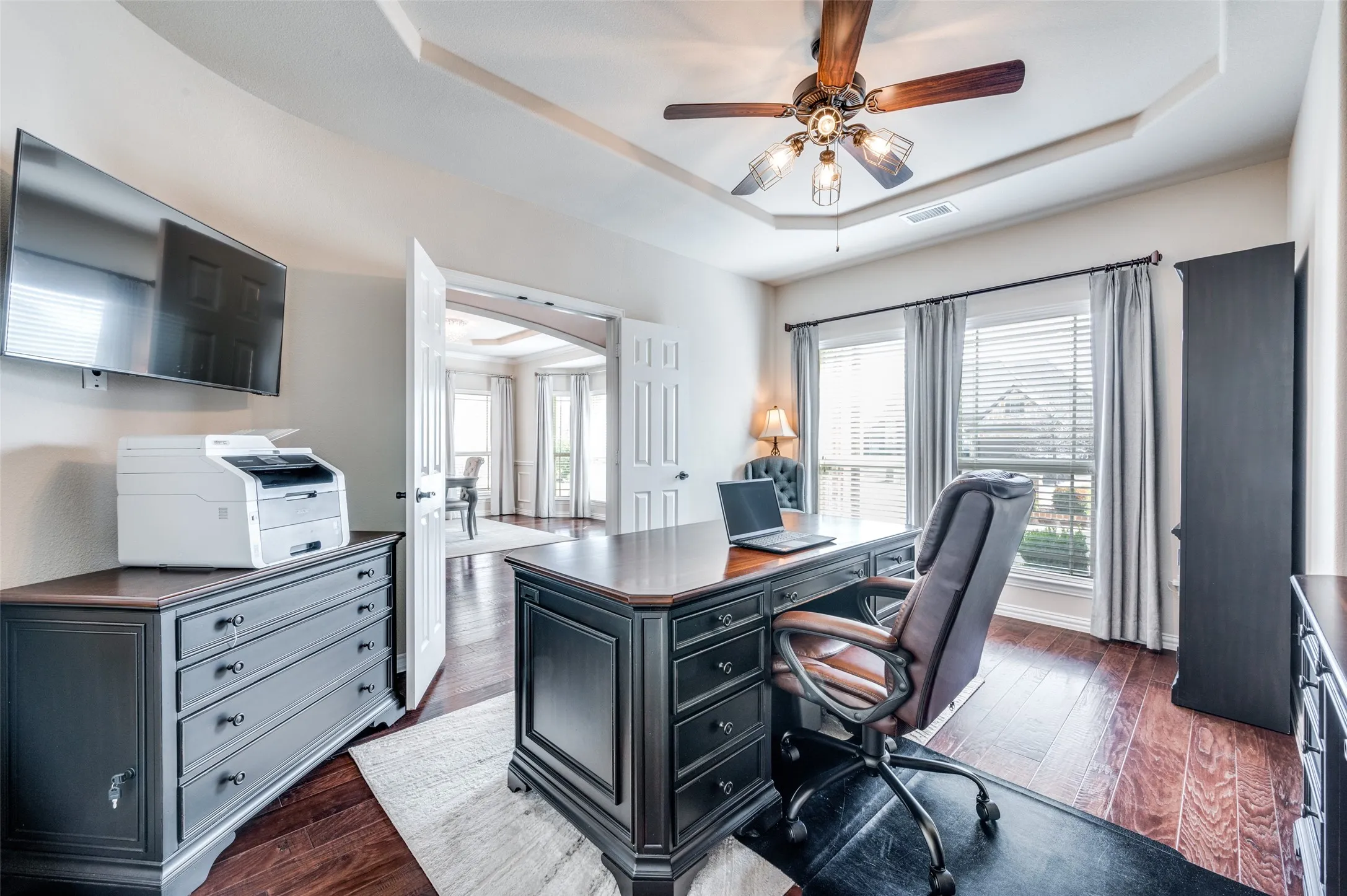 Single Family Residence For Sale in Collin County , 201 Kingsbury Lane, Prosper, Texas 75078, 5 Bedroom, 4 Bathroom, 3 Garage spaces, 4,083 Sqft, built in 2017, mls#21383217, Real Estate Agent in Prosper, Homes For Sale in Collin county, Homes For Sale in Prosper, Realtor in Prosper Texas, Real Estate Brokerage Independent Realty Texas, Luminita Cordes Realtor