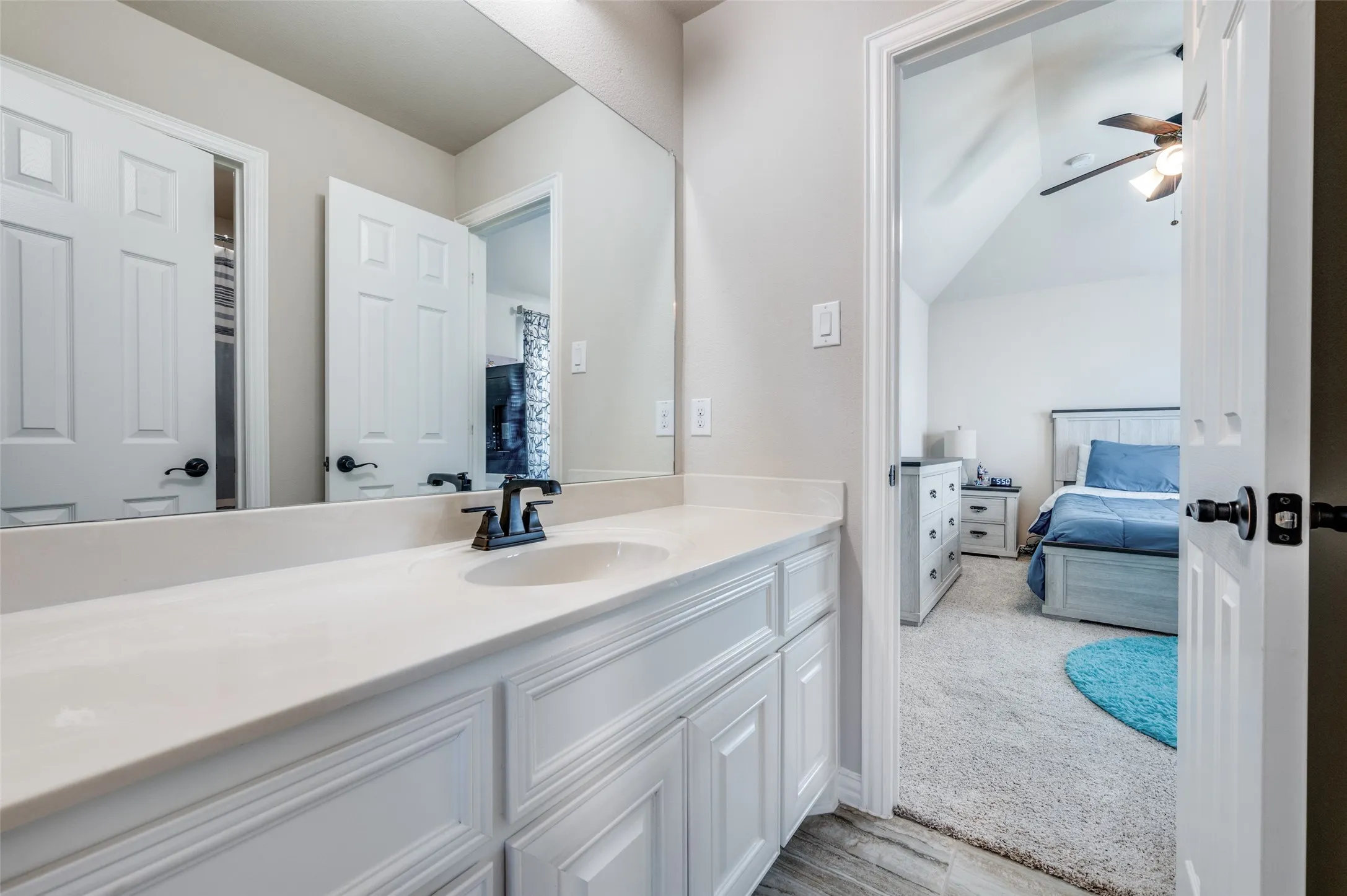Single Family Residence For Sale in Collin County , 201 Kingsbury Lane, Prosper, Texas 75078, 5 Bedroom, 4 Bathroom, 3 Garage spaces, 4,083 Sqft, built in 2017, mls#21383217, Real Estate Agent in Prosper, Homes For Sale in Collin county, Homes For Sale in Prosper, Realtor in Prosper Texas, Real Estate Brokerage Independent Realty Texas, Luminita Cordes Realtor