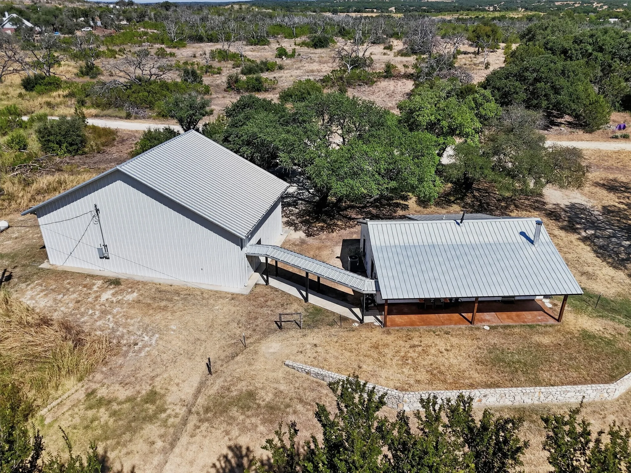 Single Family Residence For Sale in Somervell County , 7328 Fm 205, Glen Rose, Texas 76043, 2 Bedroom, 1 Bathroom, 3 Garage spaces, 927 Sqft, built in 2004, mls#21383255, Real Estate Agent in Glen Rose, Homes For Sale in Somervell county, Homes For Sale in Glen Rose, Realtor in Glen Rose Texas, Real Estate Brokerage Independent Realty Texas, Luminita Cordes Realtor