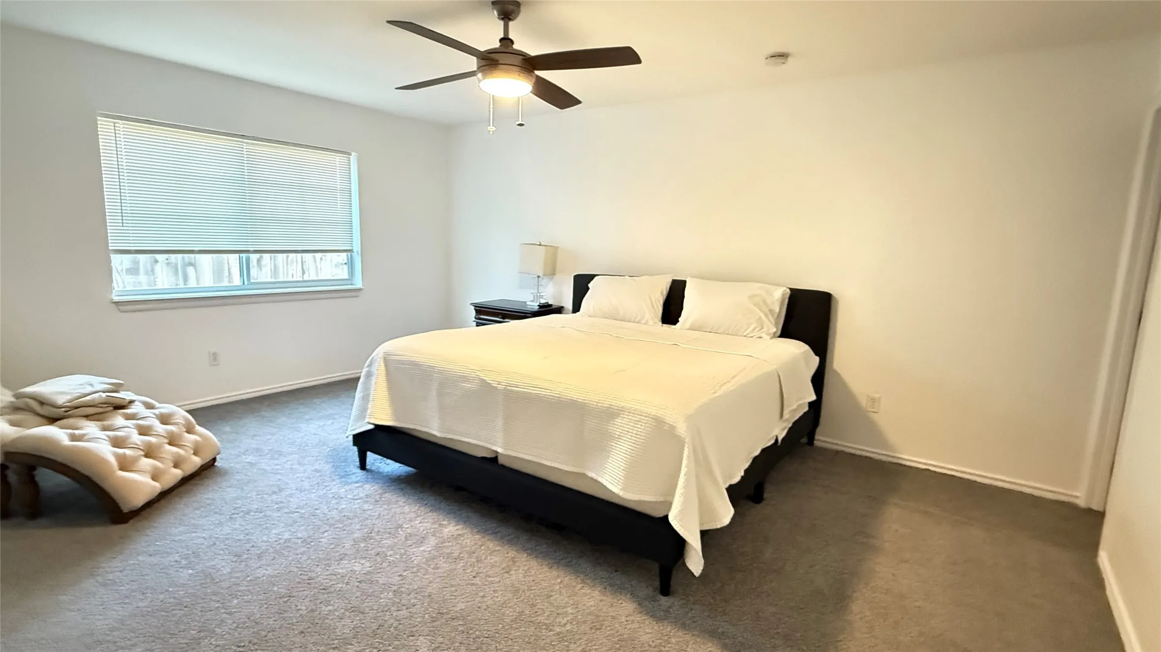 Single Family Residence For Sale in Tarrant County , 4009 Juneberry Street, Fort Worth, Texas 76137, 3 Bedroom, 2 Bathroom, 2 Garage spaces, 1,739 Sqft, built in 1978, mls#21383148, Real Estate Agent in Fort Worth, Homes For Sale in Tarrant county, Homes For Sale in Fort Worth, Realtor in Fort Worth Texas, Real Estate Brokerage Independent Realty Texas, Luminita Cordes Realtor