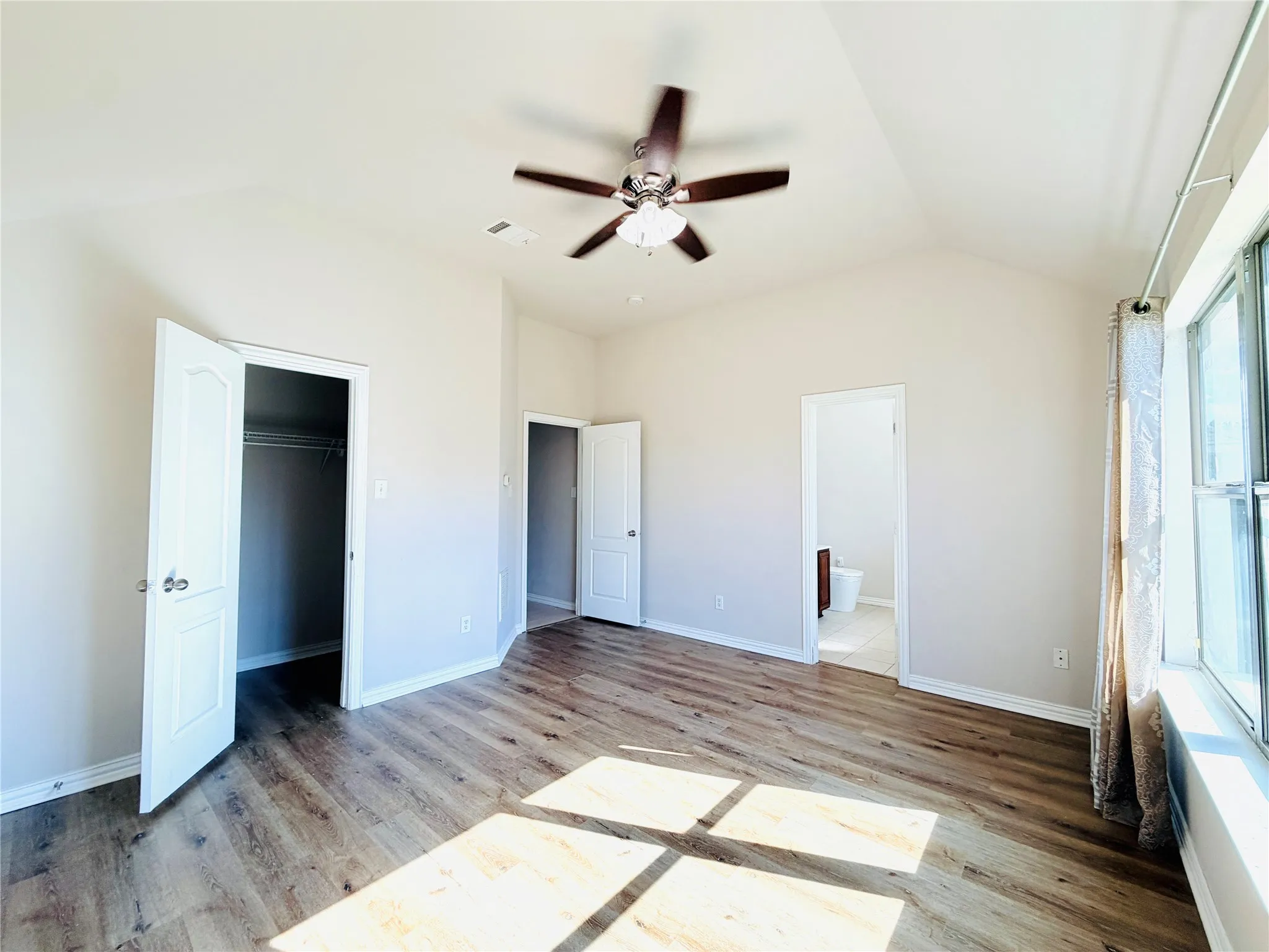 Single Family Residence For Rent in Collin County , 214 Lavaca Drive, Princeton, Texas 75407, 3 Bedroom, 2 Bathroom, 2 Garage spaces, 1,313 Sqft, built in 2011, mls#21383176, Real Estate Agent in Princeton, Homes For Rent in Collin county, Homes For Rent in Princeton, Realtor in Princeton Texas, Real Estate Brokerage Independent Realty Texas, Luminita Cordes Realtor