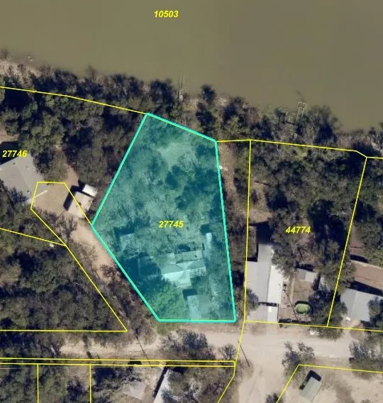 Unimproved Land For Sale in Brown County , 7050 Tipperary Drive, Brownwood, Texas 76801, 0, 0, Garage spaces, 0 Sqft, built in 0, mls#21382275, Real Estate Agent in Brownwood, Homes For Sale in Brown county, Homes For Sale in Brownwood, Realtor in Brownwood Texas, Real Estate Brokerage Independent Realty Texas, Luminita Cordes Realtor