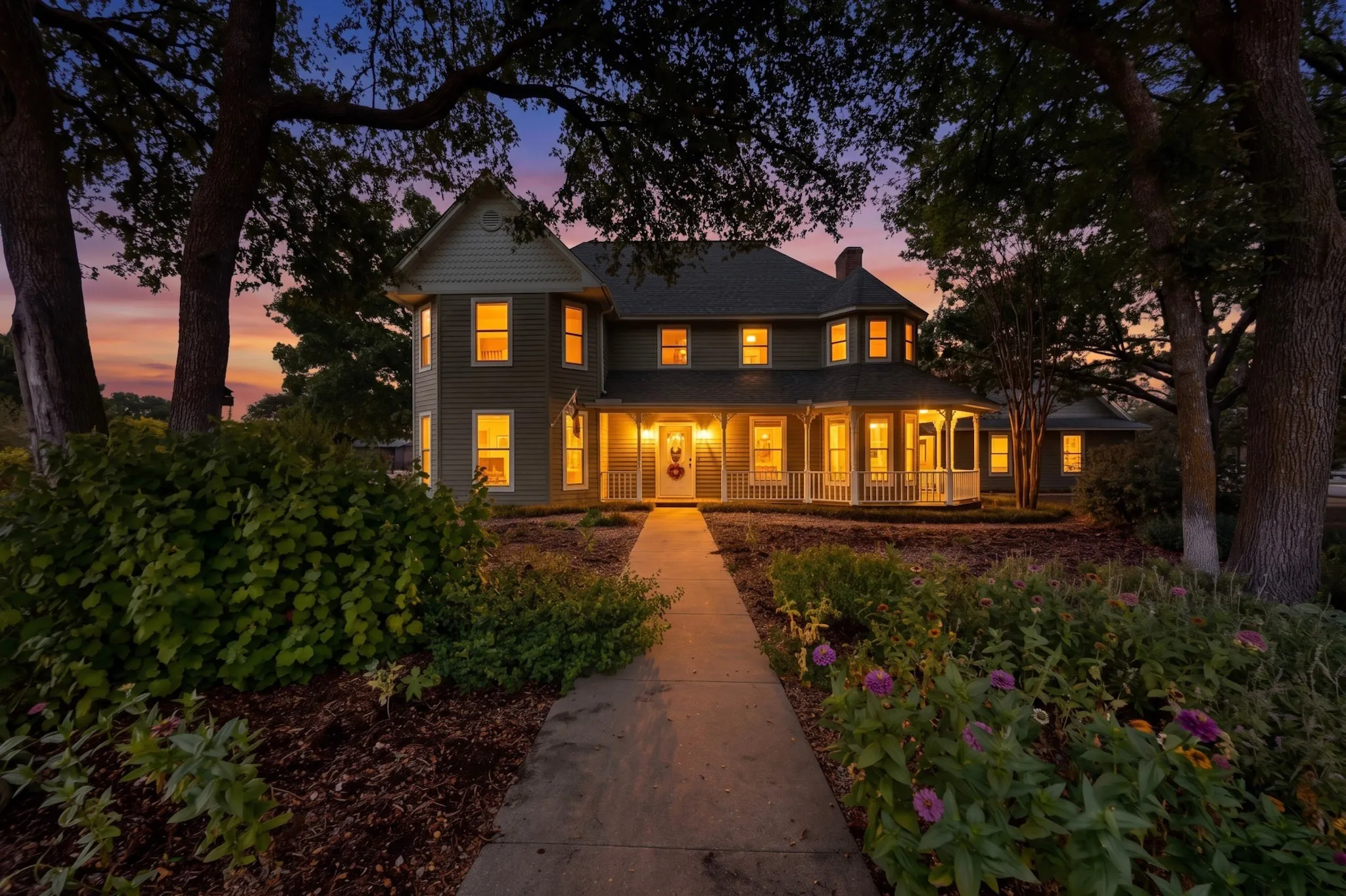 Single Family Residence For Sale in Collin County , 2 Trailridge Drive, Melissa, Texas 75454, 3 Bedroom, 4 Bathroom, 2 Garage spaces, 3,268 Sqft, built in 1983, mls#21376045, Real Estate Agent in Melissa, Homes For Sale in Collin county, Homes For Sale in Melissa, Realtor in Melissa Texas, Real Estate Brokerage Independent Realty Texas, Luminita Cordes Realtor