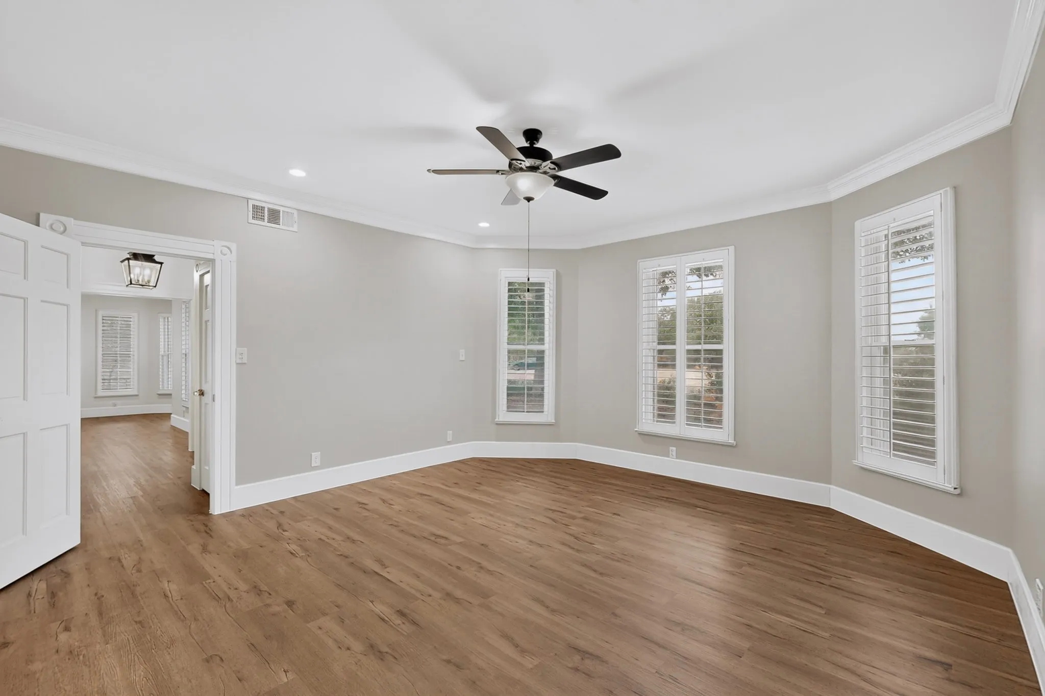 Single Family Residence For Sale in Collin County , 2 Trailridge Drive, Melissa, Texas 75454, 3 Bedroom, 4 Bathroom, 2 Garage spaces, 3,268 Sqft, built in 1983, mls#21376045, Real Estate Agent in Melissa, Homes For Sale in Collin county, Homes For Sale in Melissa, Realtor in Melissa Texas, Real Estate Brokerage Independent Realty Texas, Luminita Cordes Realtor