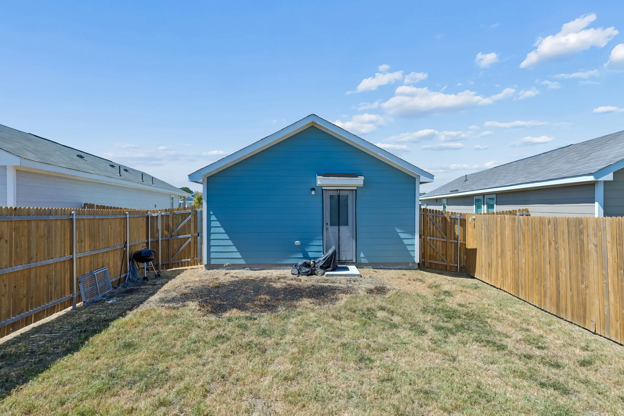 Single Family Residence For Rent in Collin County , 6825 Sunbeam Circle, Princeton, Texas 75407, 3 Bedroom, 2 Bathroom, Garage spaces, 1,155 Sqft, built in 2024, mls#21371117, Real Estate Agent in Princeton, Homes For Rent in Collin county, Homes For Rent in Princeton, Realtor in Princeton Texas, Real Estate Brokerage Independent Realty Texas, Luminita Cordes Realtor