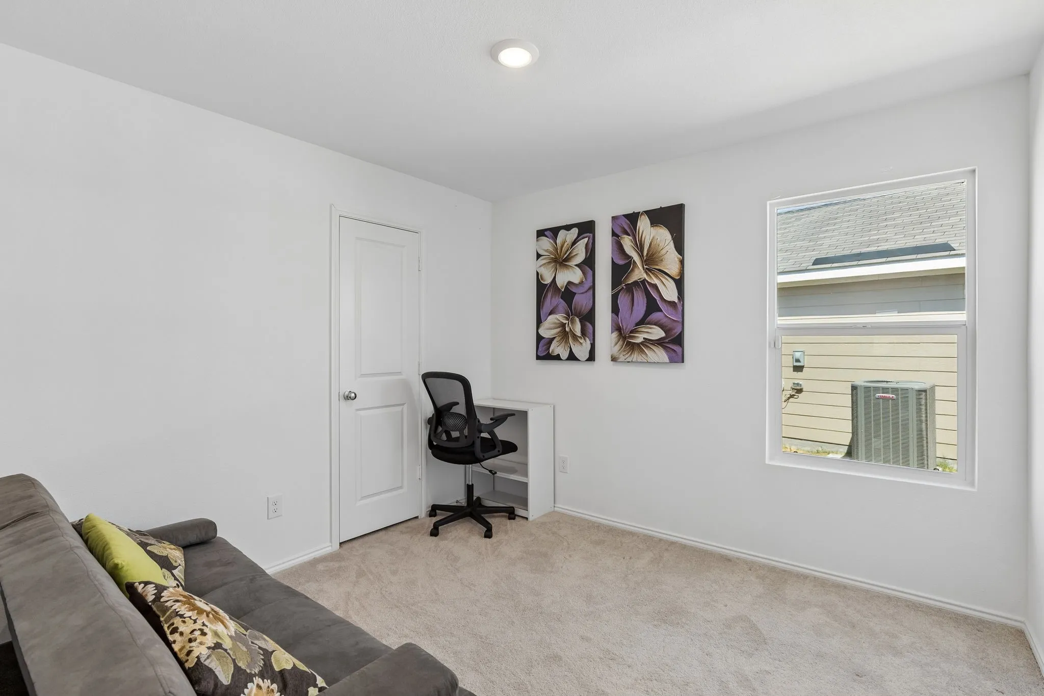 Single Family Residence For Rent in Collin County , 6825 Sunbeam Circle, Princeton, Texas 75407, 3 Bedroom, 2 Bathroom, Garage spaces, 1,155 Sqft, built in 2024, mls#21371117, Real Estate Agent in Princeton, Homes For Rent in Collin county, Homes For Rent in Princeton, Realtor in Princeton Texas, Real Estate Brokerage Independent Realty Texas, Luminita Cordes Realtor