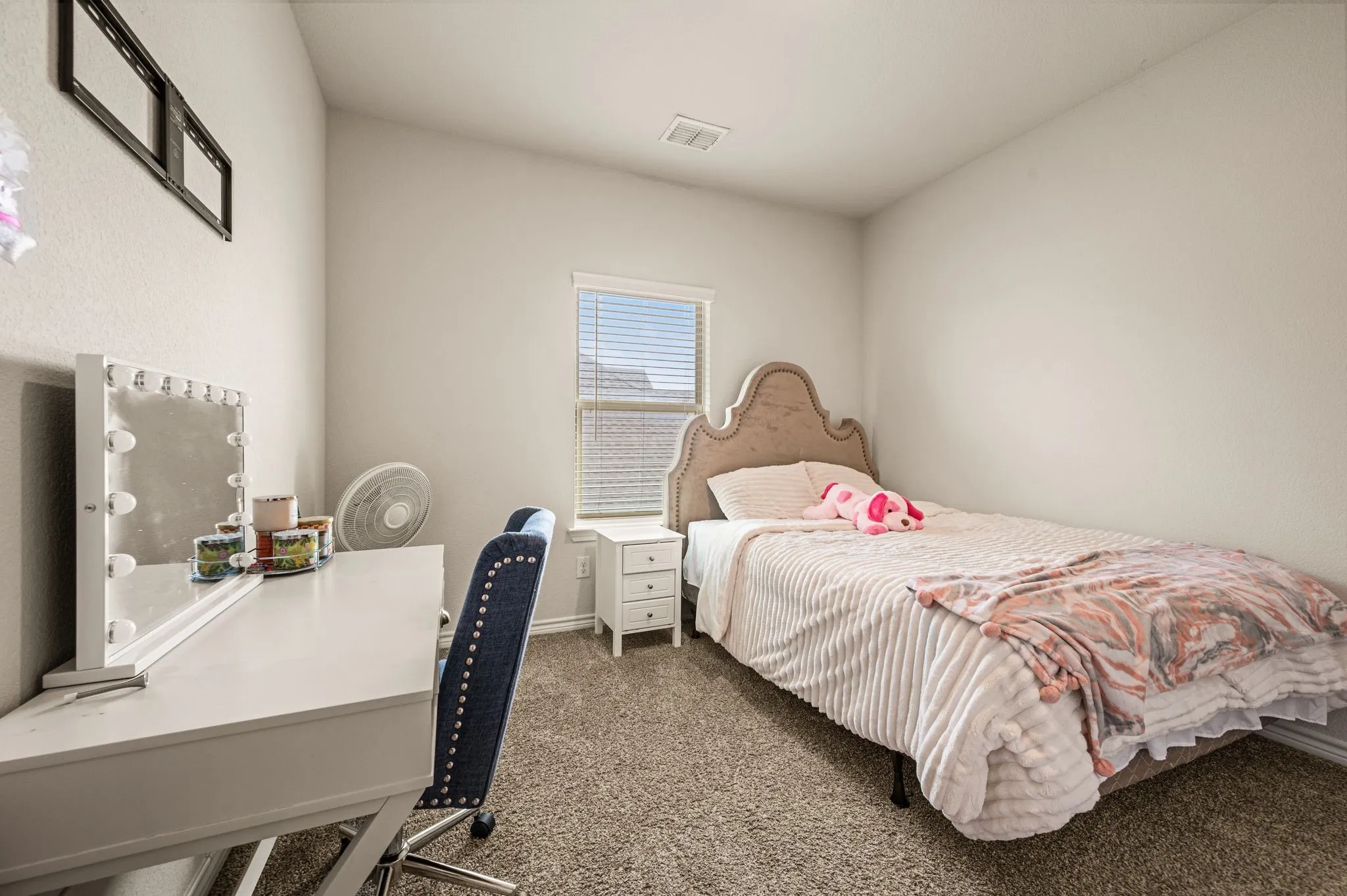 Single Family Residence For Sale in Tarrant County , 6068 Wessex Street, North Richland Hills, Texas 76180, 4 Bedroom, 3 Bathroom, 3 Garage spaces, 3,133 Sqft, built in 2020, mls#21383258, Real Estate Agent in North Richland Hills, Homes For Sale in Tarrant county, Homes For Sale in North Richland Hills, Realtor in North Richland Hills Texas, Real Estate Brokerage Independent Realty Texas, Luminita Cordes Realtor