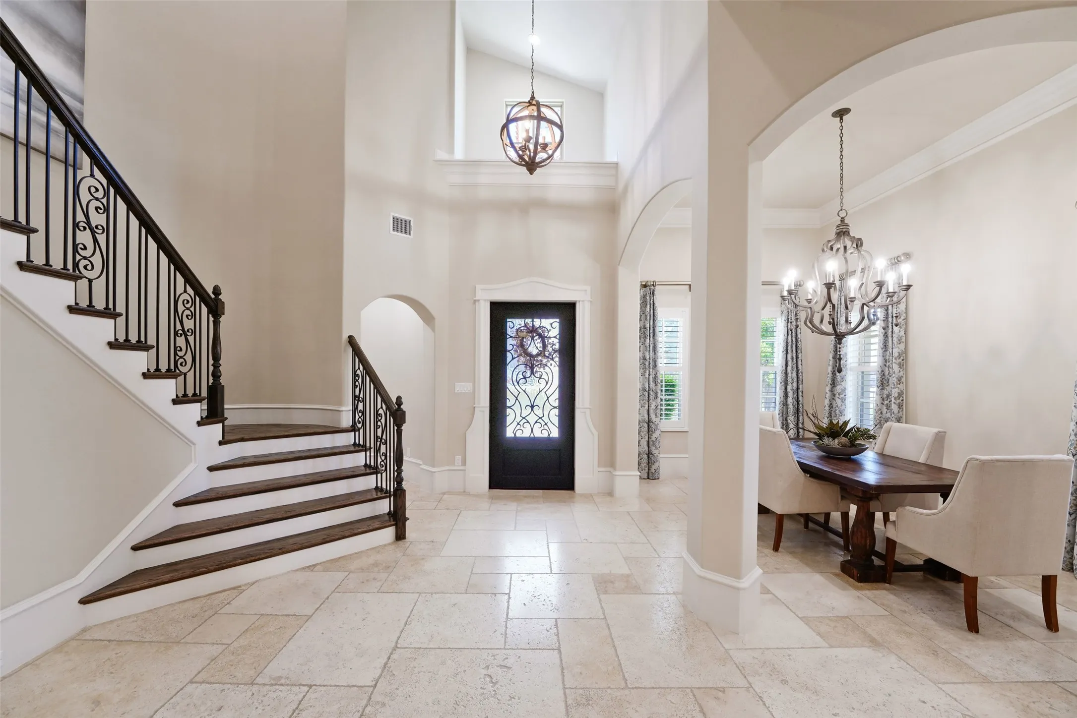 Single Family Residence For Sale in Collin County , 6908 Istina Drive, Mc Kinney, Texas 75072, 4 Bedroom, 4 Bathroom, 2 Garage spaces, 3,189 Sqft, built in 2017, mls#21368088, Real Estate Agent in Mc Kinney, Homes For Sale in Collin county, Homes For Sale in Mc Kinney, Realtor in Mc Kinney Texas, Real Estate Brokerage Independent Realty Texas, Luminita Cordes Realtor