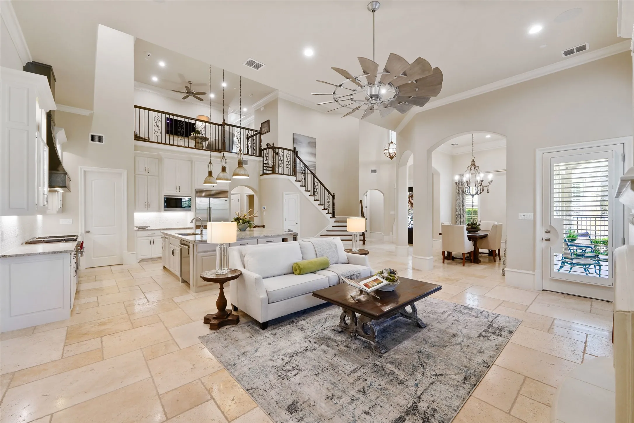 Single Family Residence For Sale in Collin County , 6908 Istina Drive, Mc Kinney, Texas 75072, 4 Bedroom, 4 Bathroom, 2 Garage spaces, 3,189 Sqft, built in 2017, mls#21368088, Real Estate Agent in Mc Kinney, Homes For Sale in Collin county, Homes For Sale in Mc Kinney, Realtor in Mc Kinney Texas, Real Estate Brokerage Independent Realty Texas, Luminita Cordes Realtor